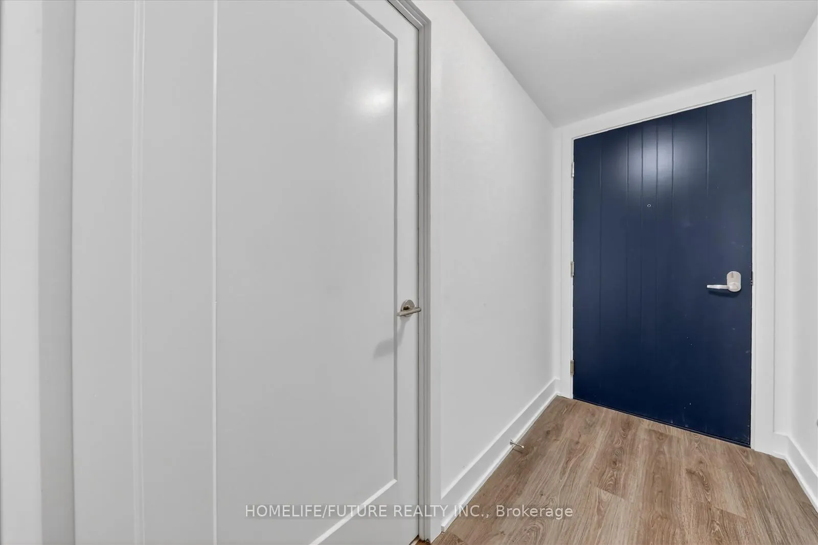 Photo 8 of Unit 1402, 2545 Simcoe Street N, Oshawa, Windfields — HOMEH