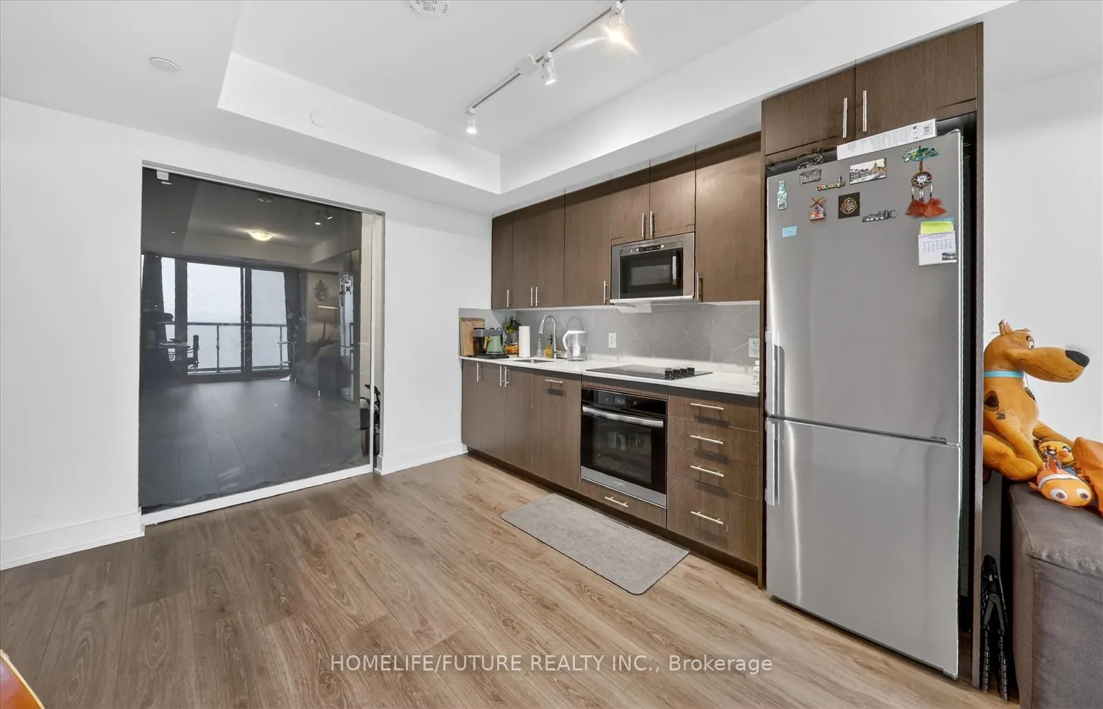 Photo 11 of Unit 1402, 2545 Simcoe Street N, Oshawa, Windfields — HOMEH