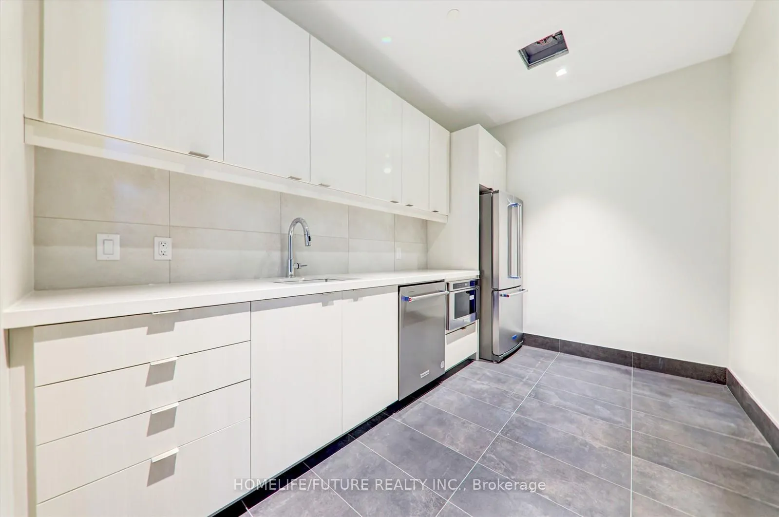 Photo 35 of Unit 1402, 2545 Simcoe Street N, Oshawa, Windfields — HOMEH