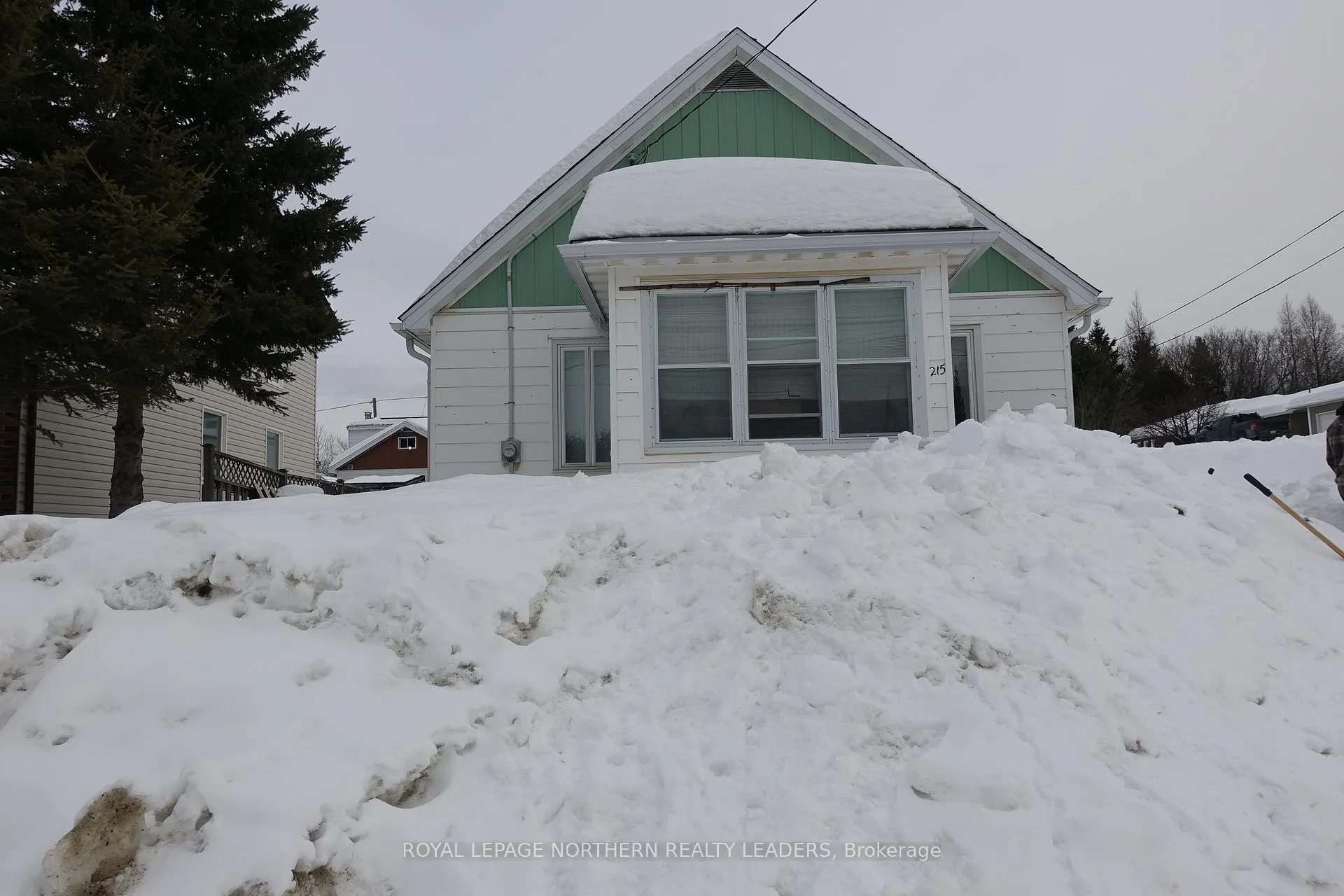 Photo 2 of 215 Galbraith Street, Timmins, SP - Connaught Hill — HOMEH