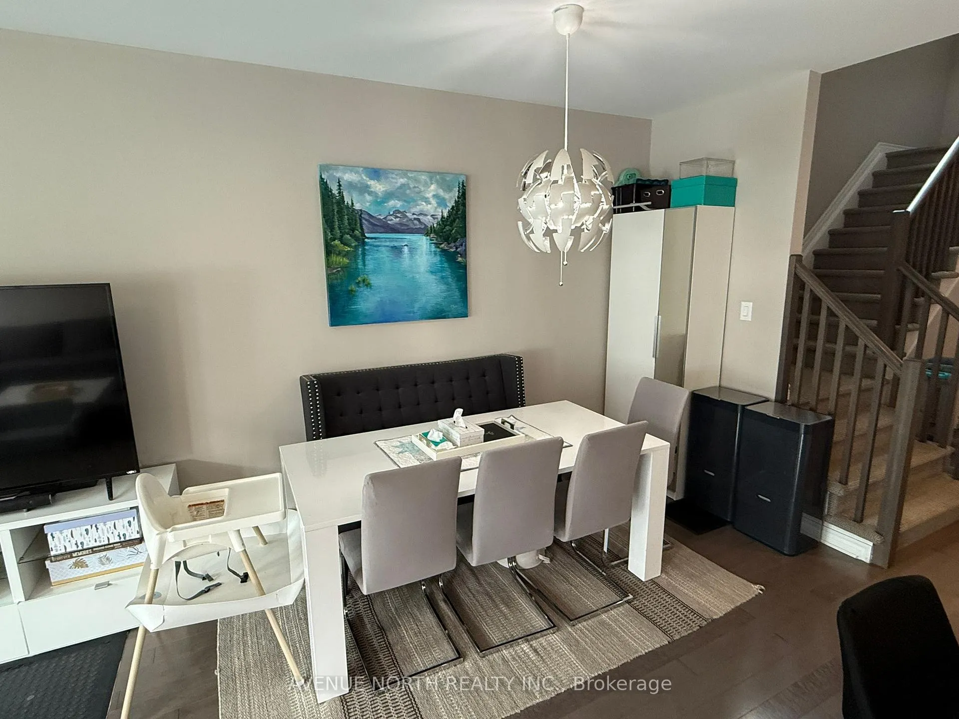 Photo 18 of 821 Cedar Creek Drive, Ottawa, Blossom Park/Kemp Park/Findlay Creek — HOMEH
