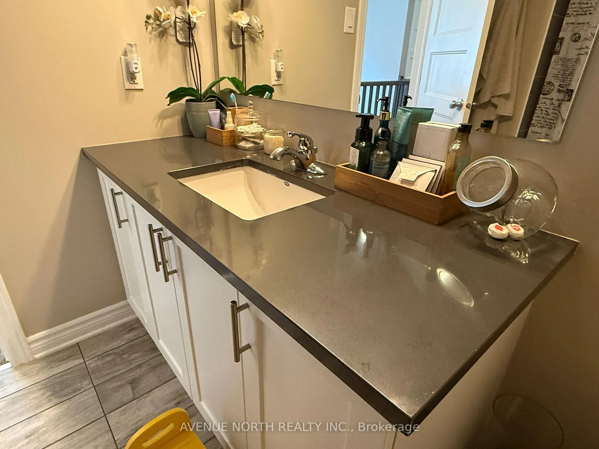Photo 32 of 821 Cedar Creek Drive, Ottawa, Blossom Park/Kemp Park/Findlay Creek — HOMEH