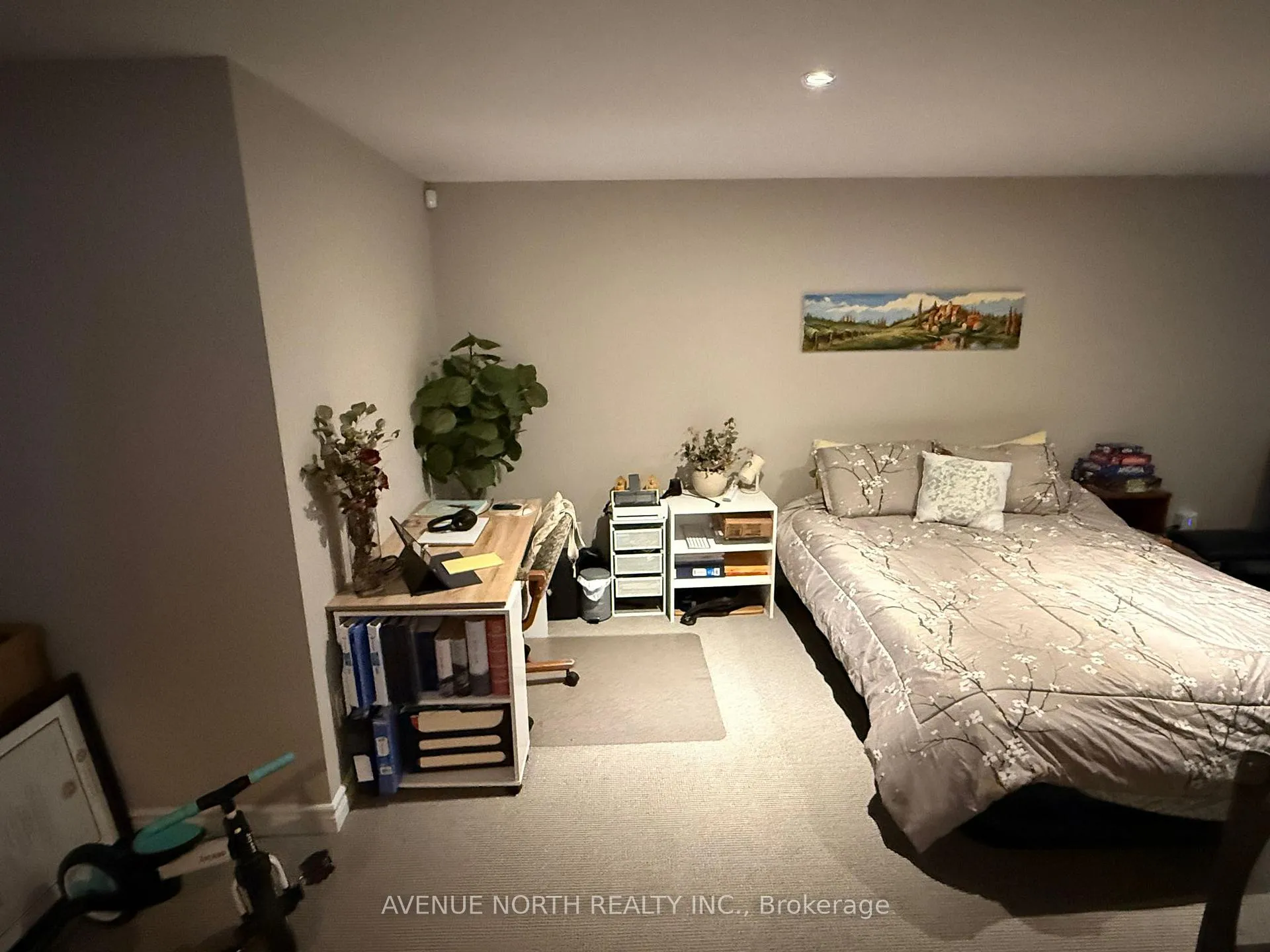 Photo 43 of 821 Cedar Creek Drive, Ottawa, Blossom Park/Kemp Park/Findlay Creek — HOMEH