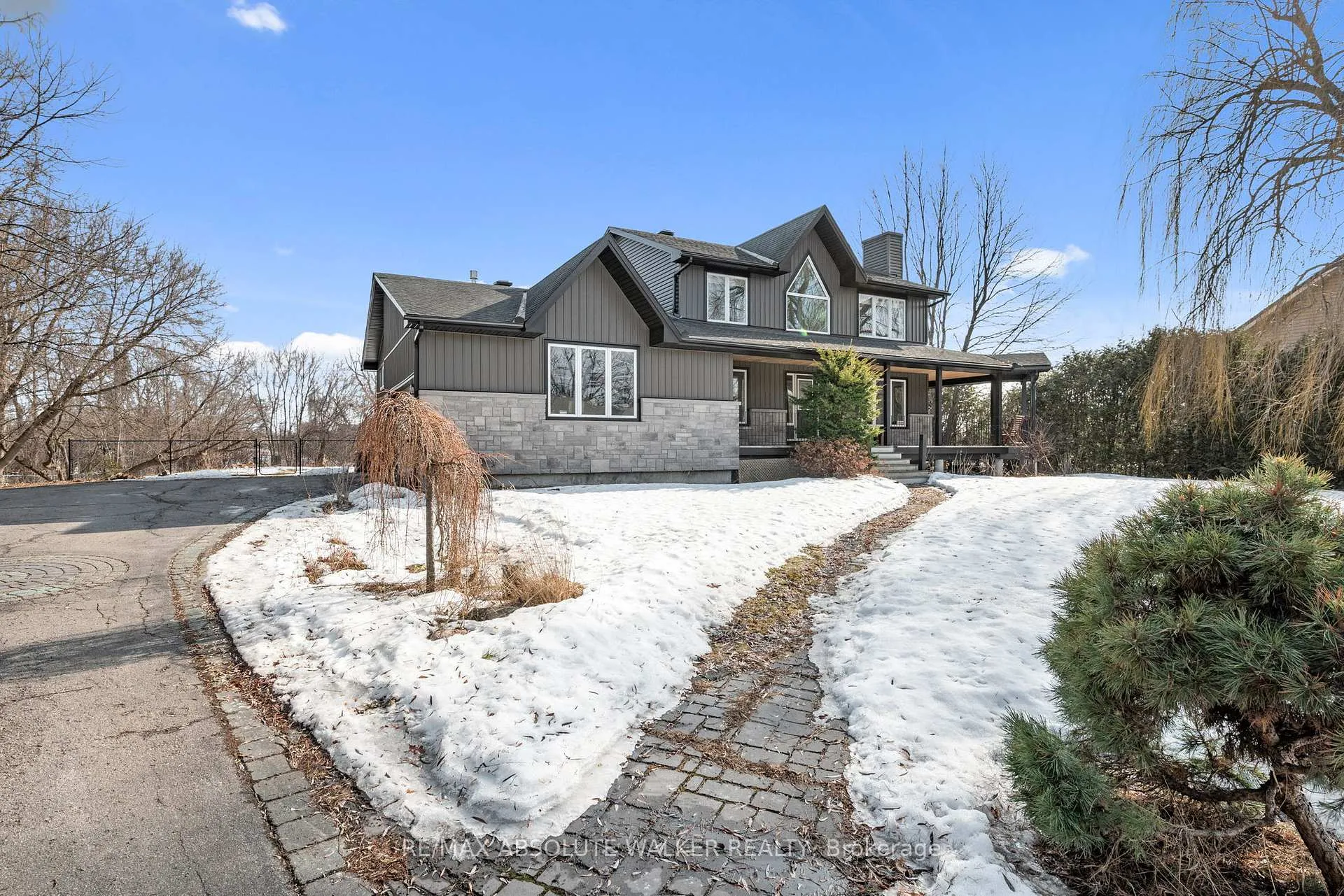 Photo 2 of 2695 Glen Street, Ottawa, Metcalfe — HOMEH