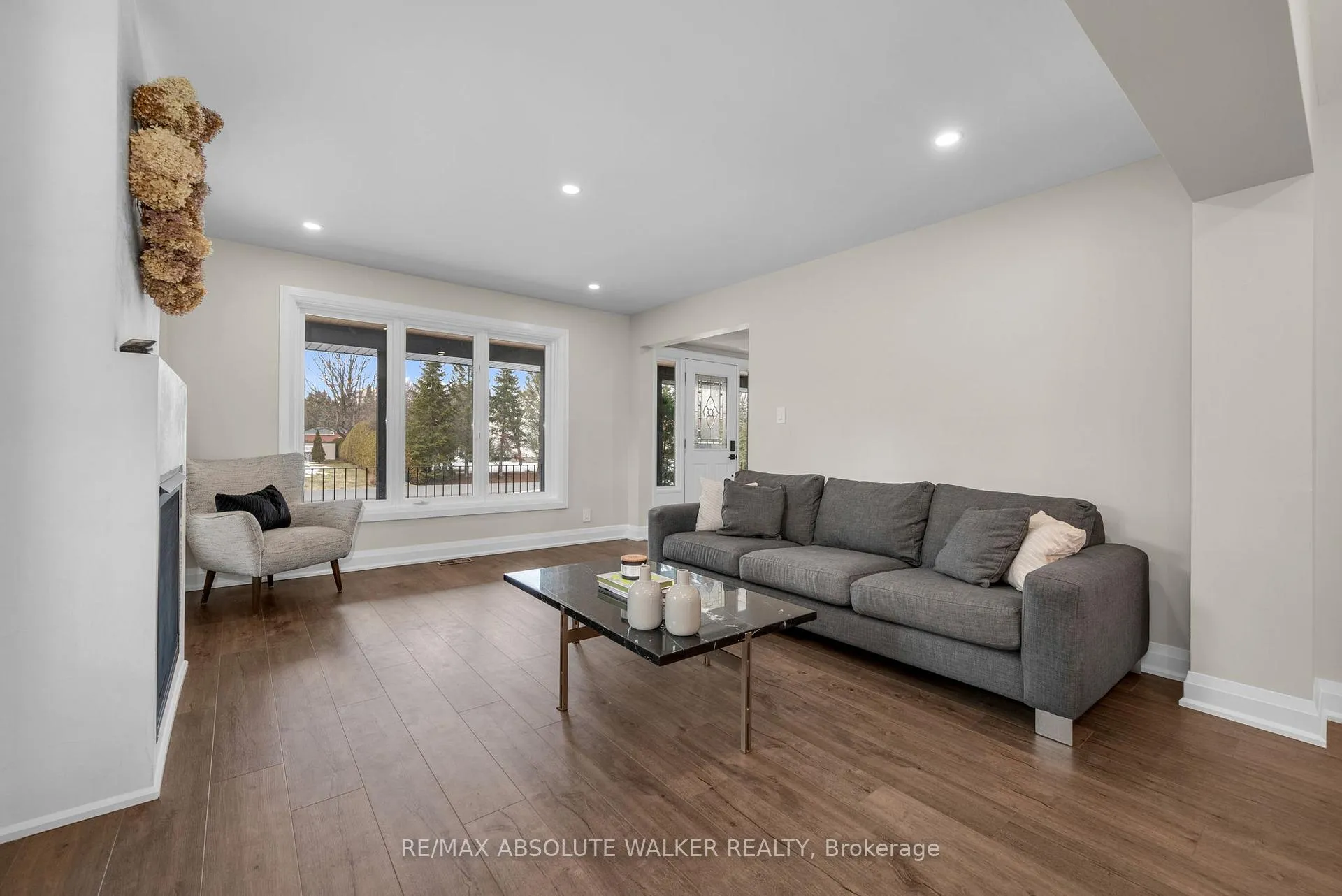 Photo 6 of 2695 Glen Street, Ottawa, Metcalfe — HOMEH