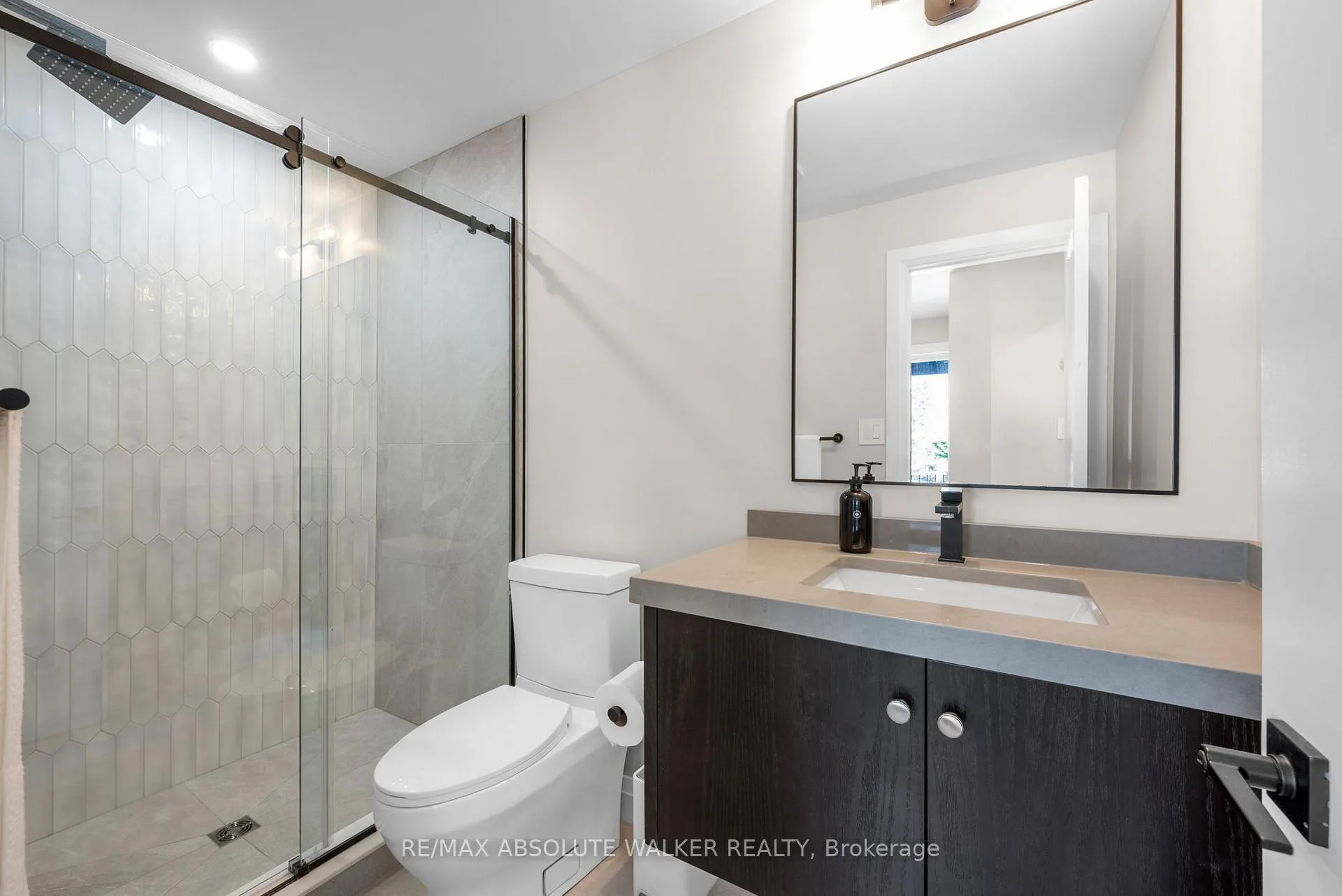 Photo 24 of 2695 Glen Street, Ottawa, Metcalfe — HOMEH