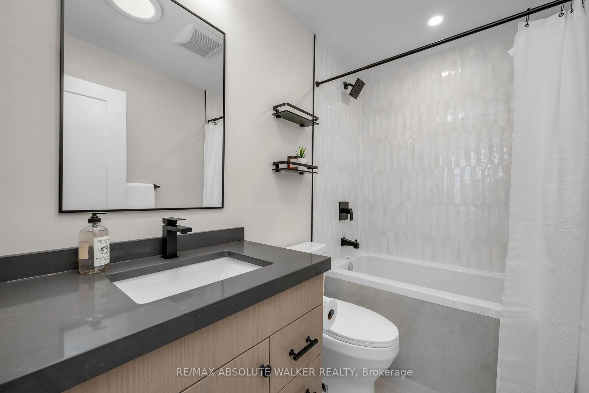 Photo 33 of 2695 Glen Street, Ottawa, Metcalfe — HOMEH