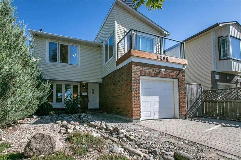 Photo 2 of 1488 Meadowbrook Road, Ottawa, Pineview — HOMEH
