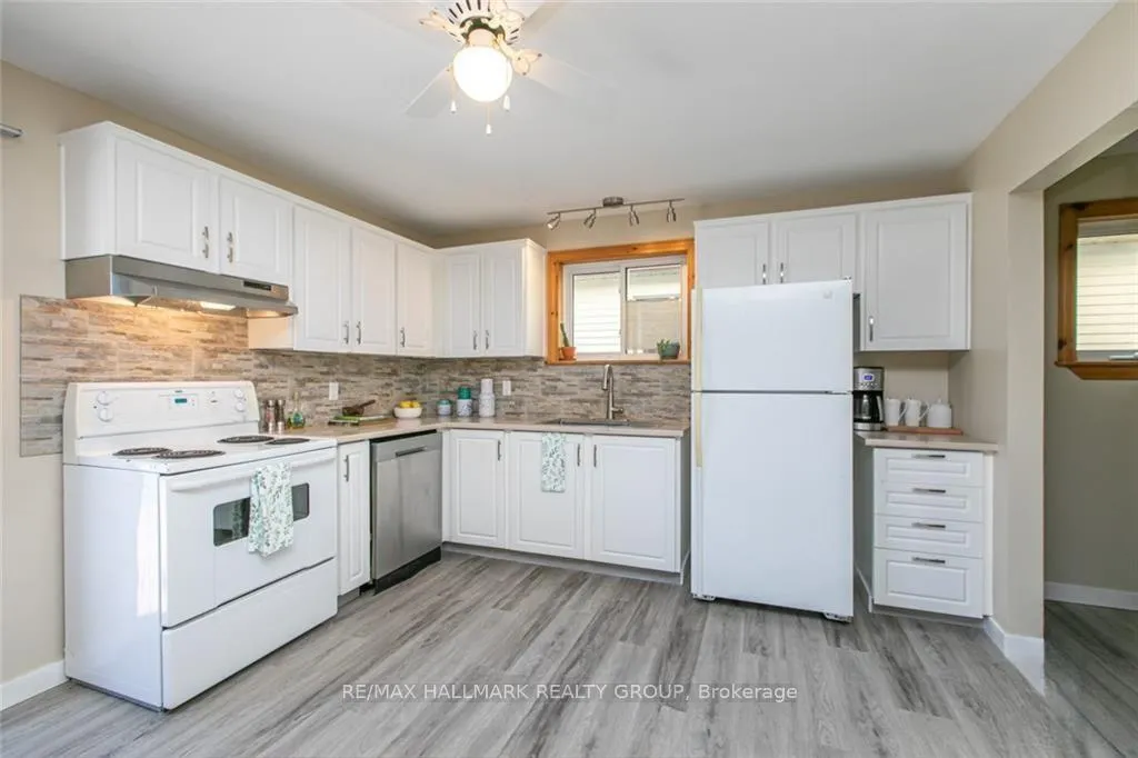 Photo 15 of 1488 Meadowbrook Road, Ottawa, Pineview — HOMEH