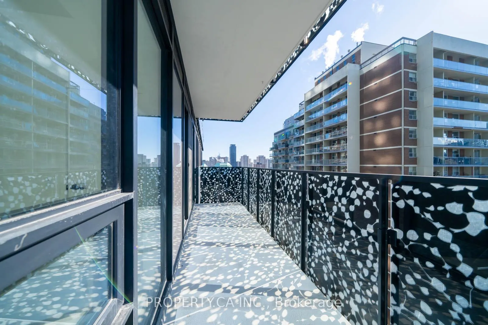 Photo 11 of Unit 1705, 55 Charles Street E, Toronto, Church-Yonge Corridor — HOMEH