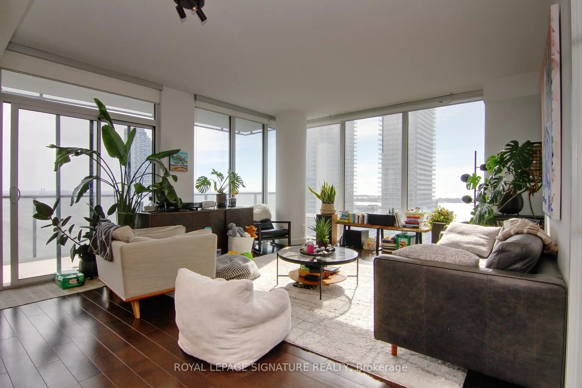 Photo 2 of Unit 2110, 1 Market Street, Toronto, Waterfront Communities — HOMEH