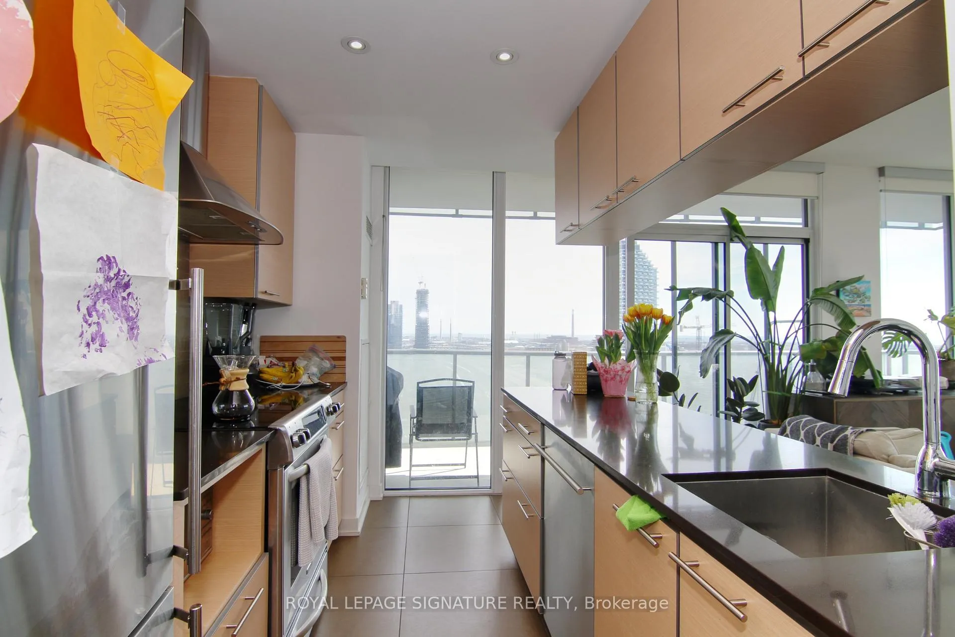 Photo 6 of Unit 2110, 1 Market Street, Toronto, Waterfront Communities — HOMEH