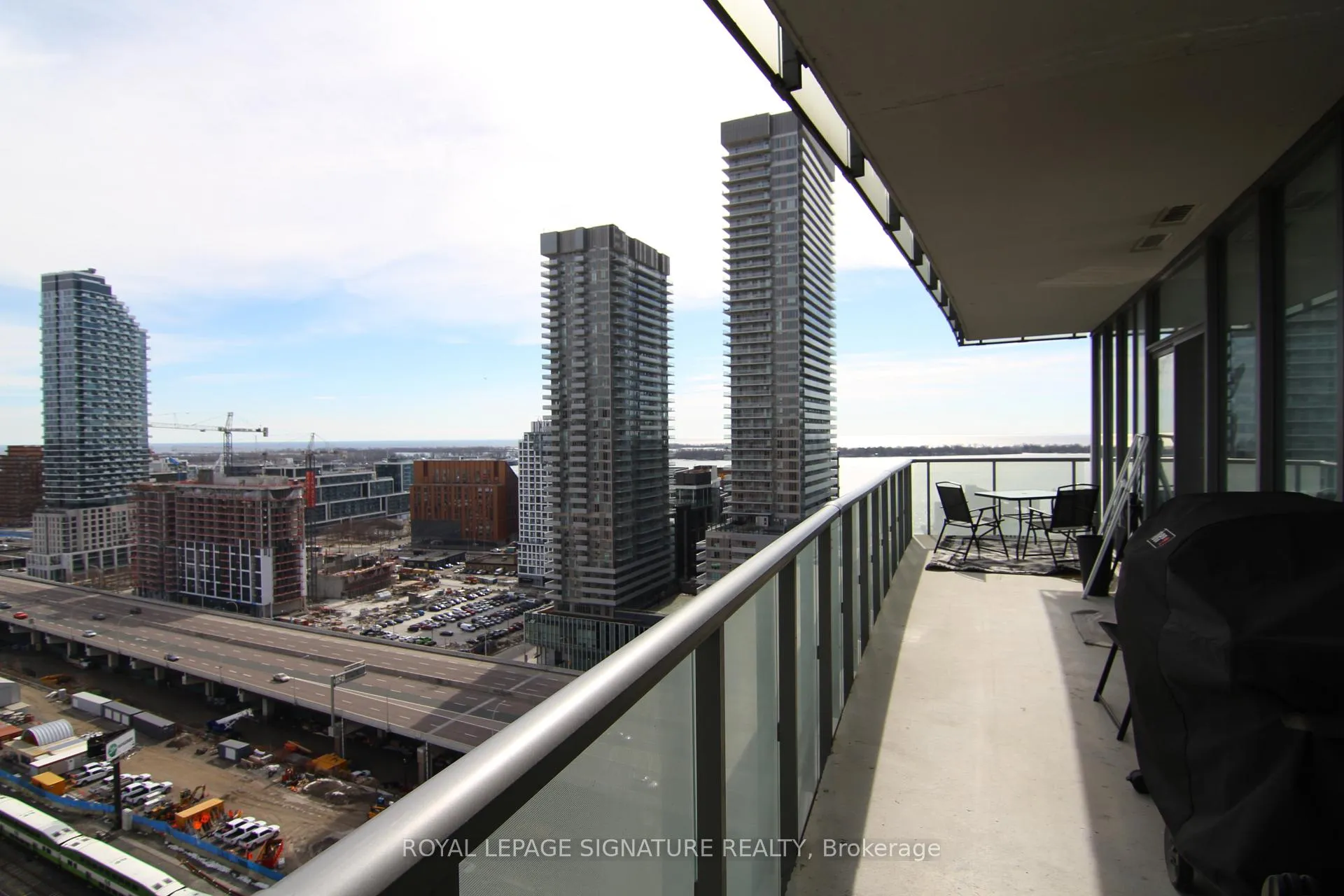 Photo 12 of Unit 2110, 1 Market Street, Toronto, Waterfront Communities — HOMEH