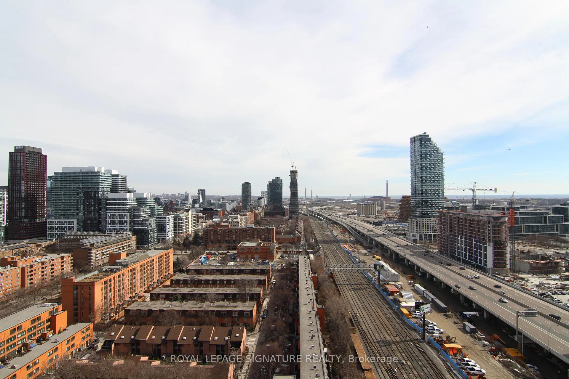 Photo 14 of Unit 2110, 1 Market Street, Toronto, Waterfront Communities — HOMEH