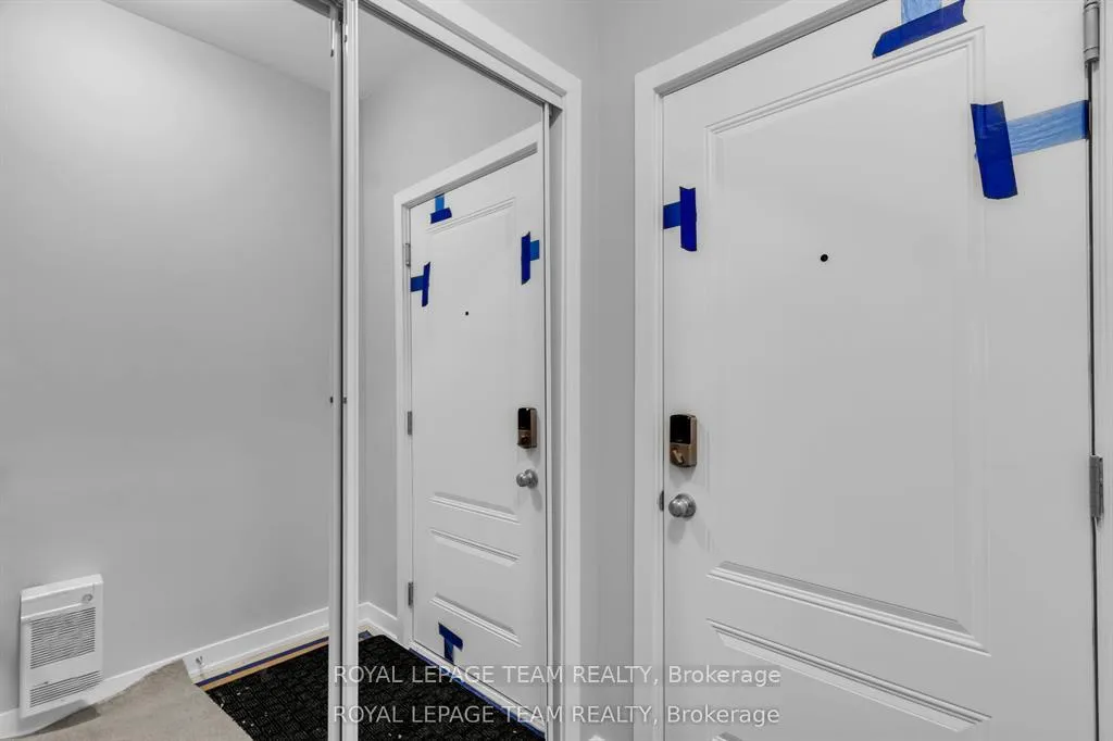 Photo 3 of 1004 Parnian Private, Ottawa, Barrhaven - Half Moon Bay — HOMEH