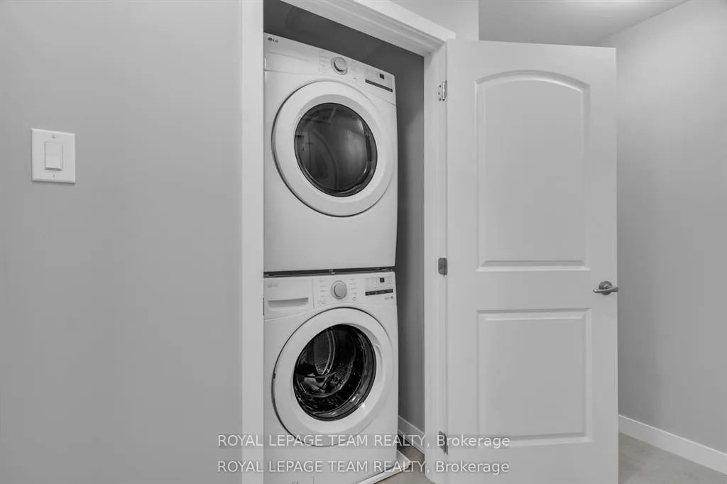 Photo 22 of 1004 Parnian Private, Ottawa, Barrhaven - Half Moon Bay — HOMEH