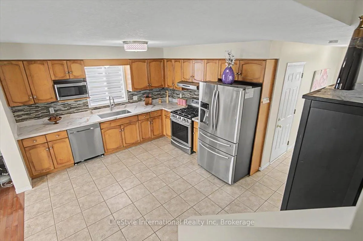 Photo 12 of 56 Raspberry Lane, Guelph, Grange Road — HOMEH