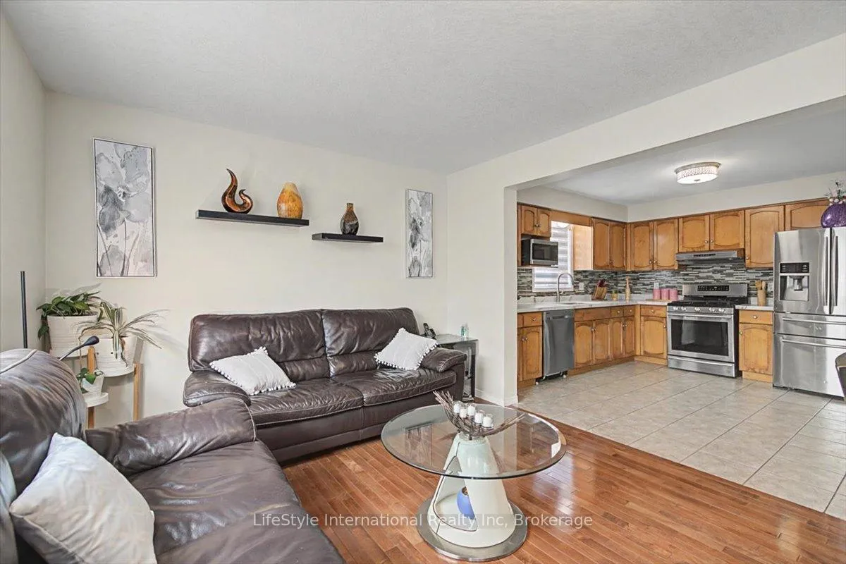 Photo 15 of 56 Raspberry Lane, Guelph, Grange Road — HOMEH