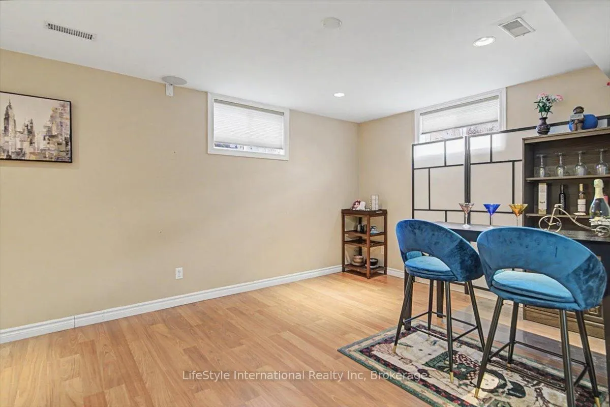 Photo 29 of 56 Raspberry Lane, Guelph, Grange Road — HOMEH