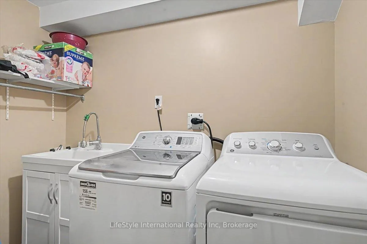 Photo 33 of 56 Raspberry Lane, Guelph, Grange Road — HOMEH