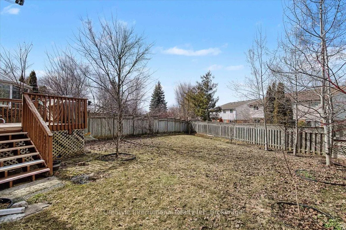 Photo 36 of 56 Raspberry Lane, Guelph, Grange Road — HOMEH