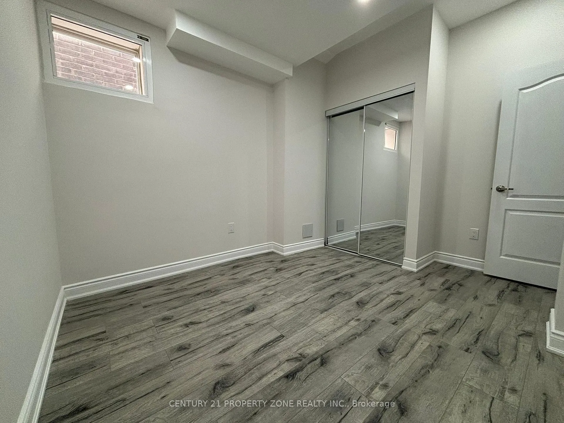 Photo 7 of 61 Hawtrey Road, Brampton, Northwest Brampton — HOMEH