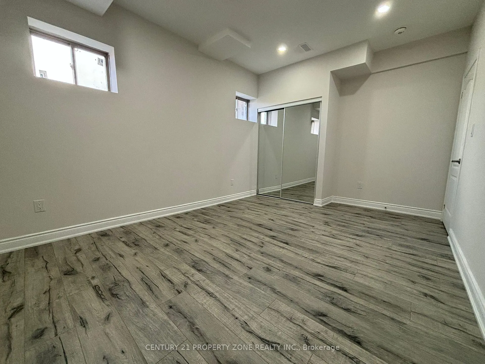 Photo 9 of 61 Hawtrey Road, Brampton, Northwest Brampton — HOMEH