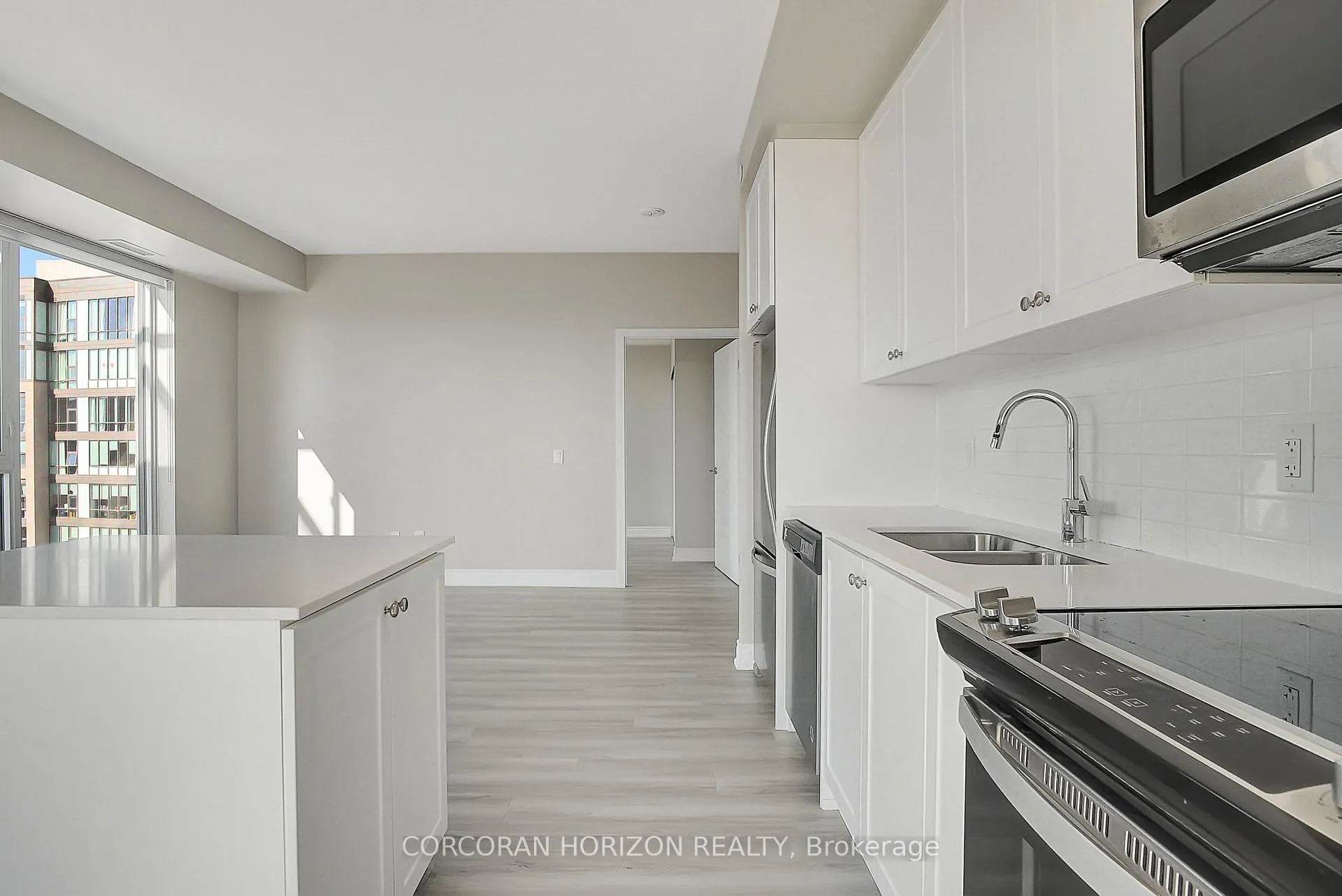 Photo 16 of Unit 1409, 55 Duke Street W, Kitchener — HOMEH