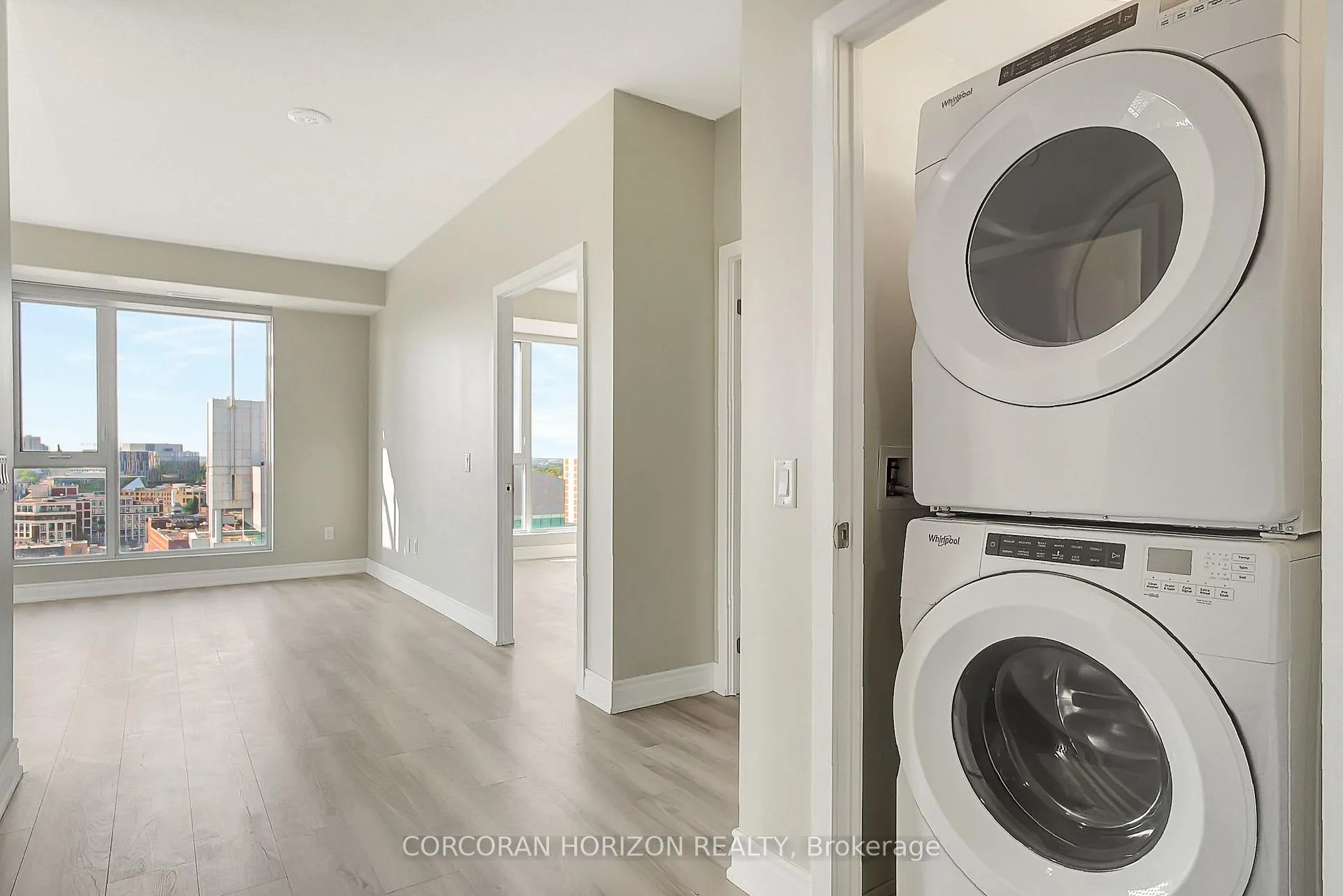 Photo 24 of Unit 1409, 55 Duke Street W, Kitchener — HOMEH