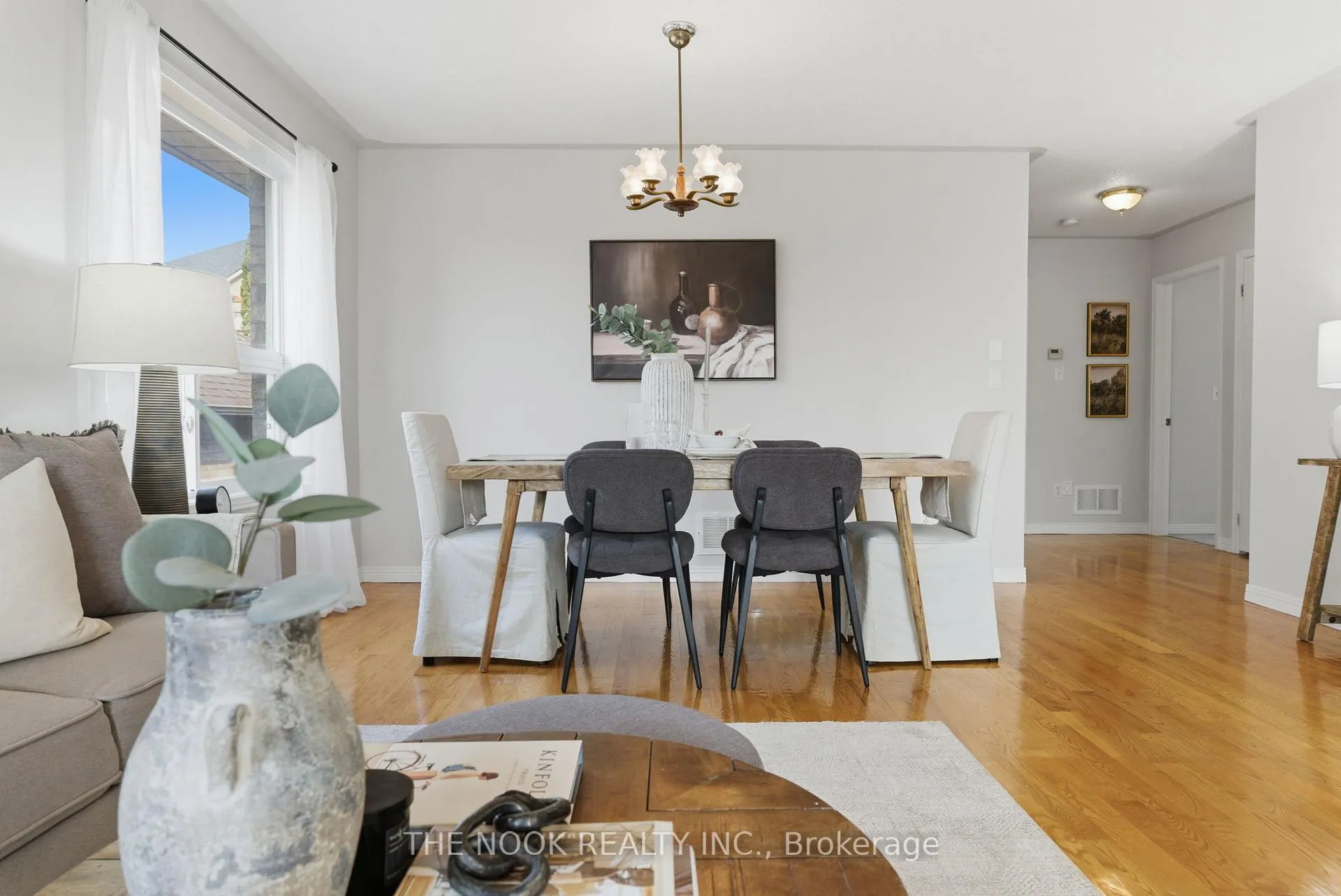 Photo 7 of 1461 Greenvalley Trail, Oshawa, Taunton — HOMEH