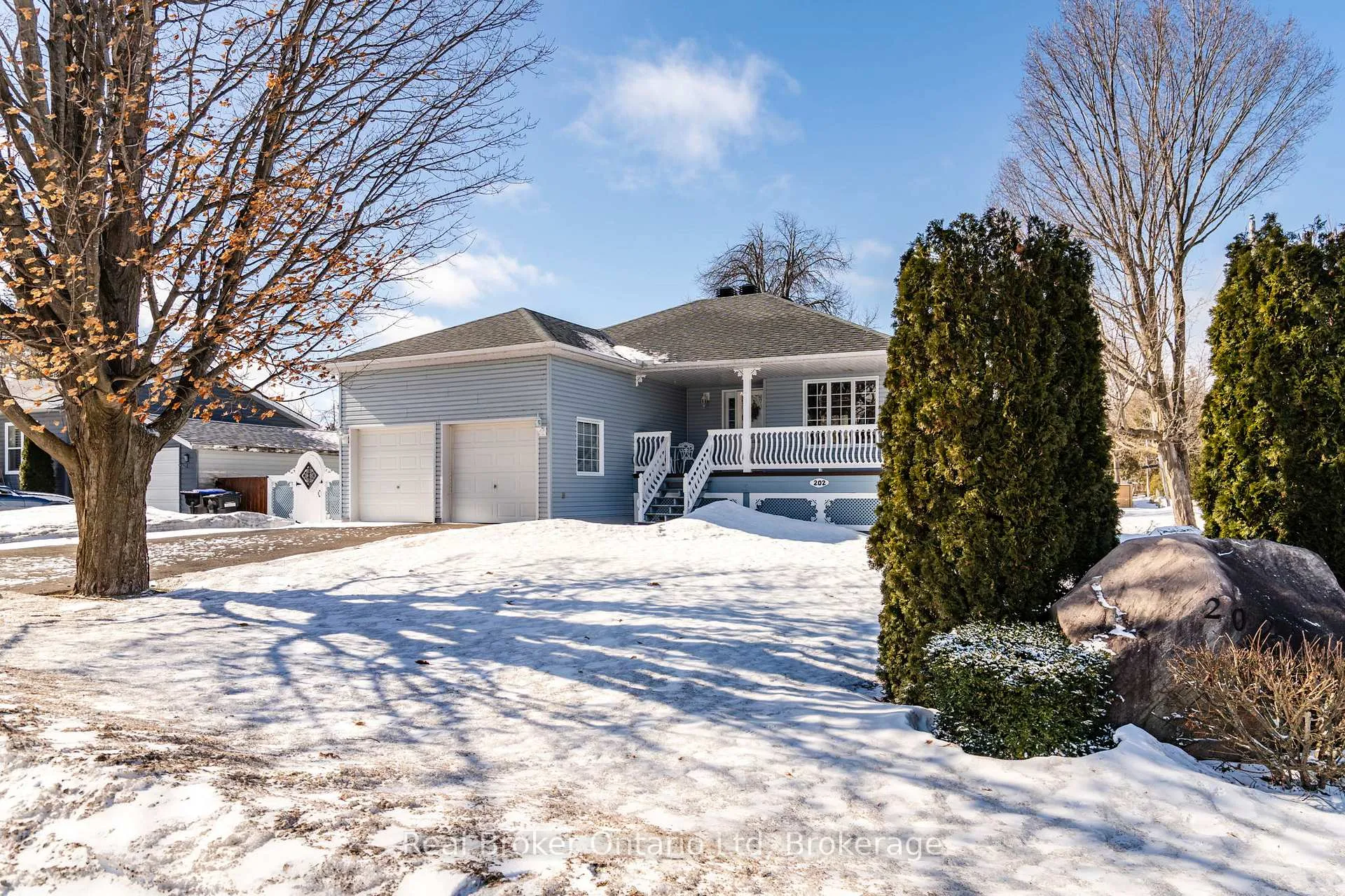 Photo 2 of 202 Ouida Street, Tay, Waubaushene — HOMEH
