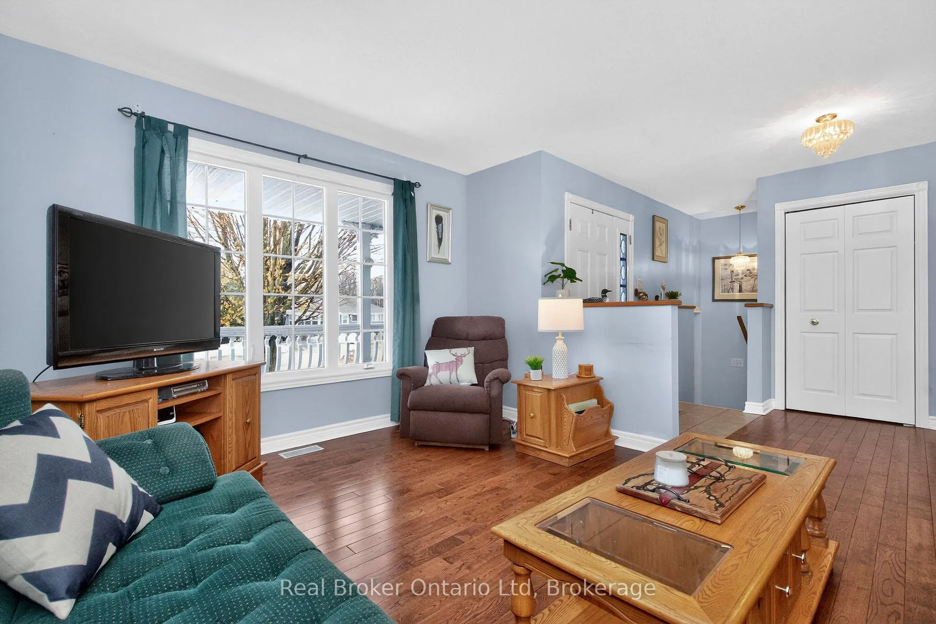 Photo 8 of 202 Ouida Street, Tay, Waubaushene — HOMEH