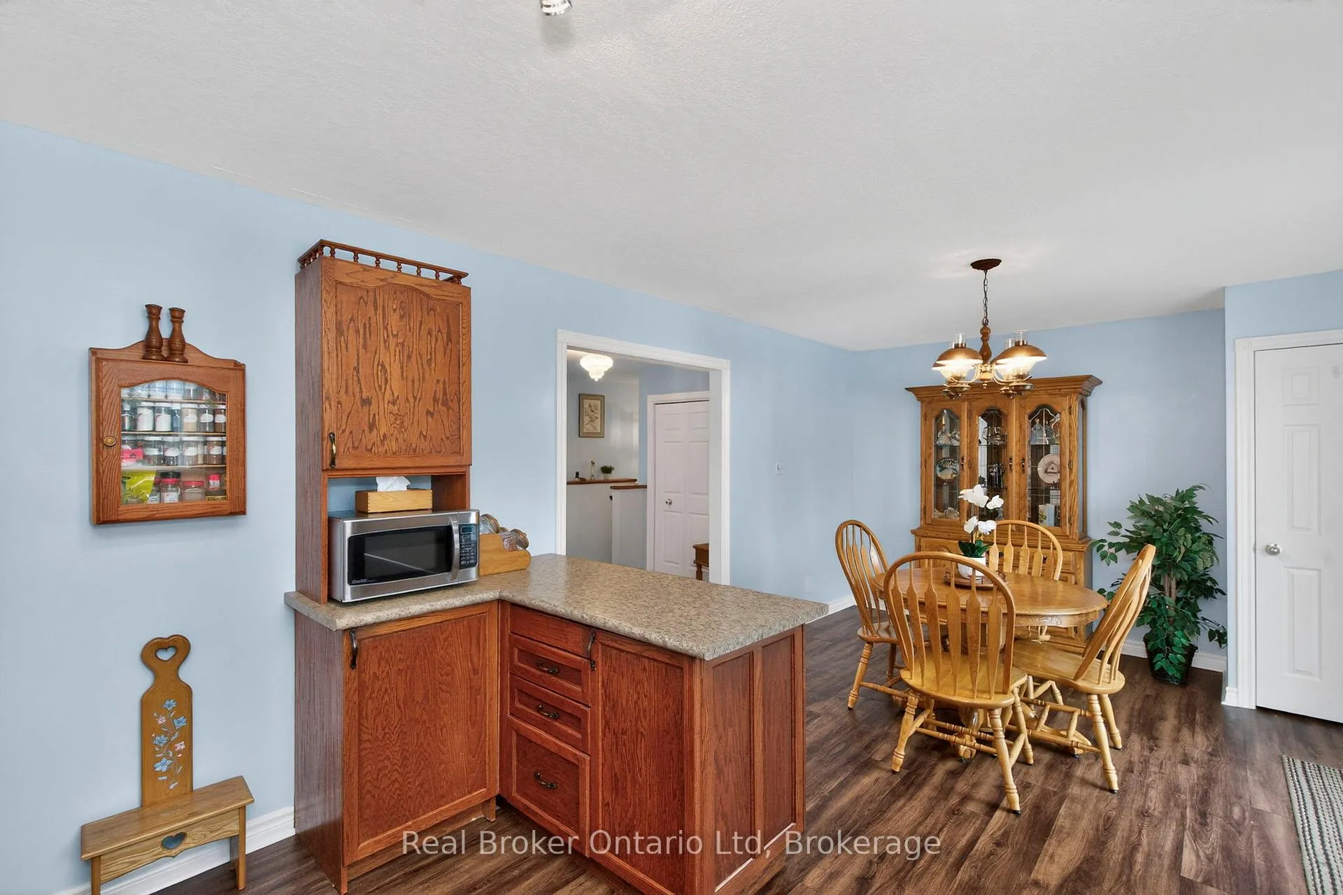 Photo 12 of 202 Ouida Street, Tay, Waubaushene — HOMEH