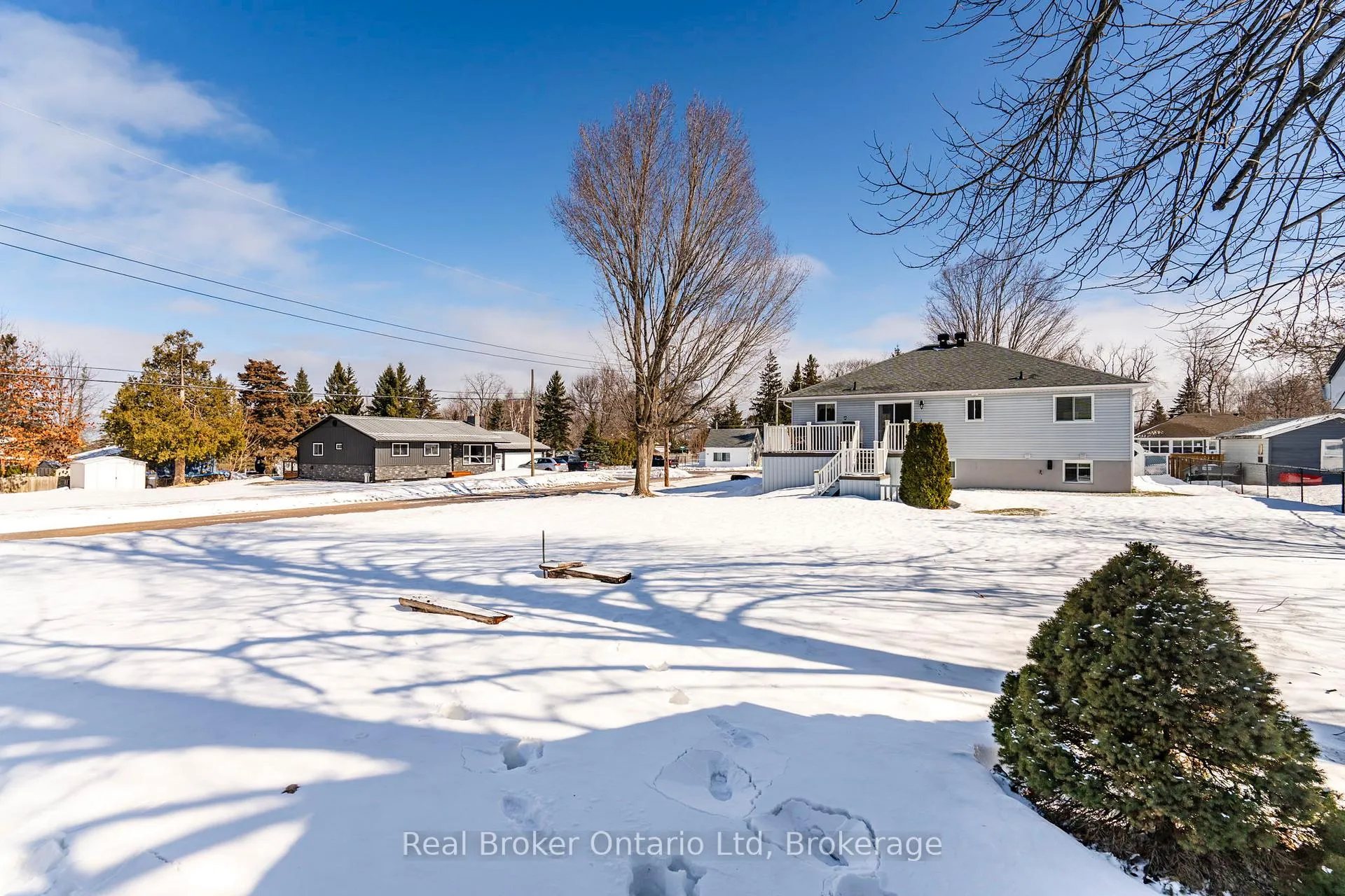Photo 35 of 202 Ouida Street, Tay, Waubaushene — HOMEH