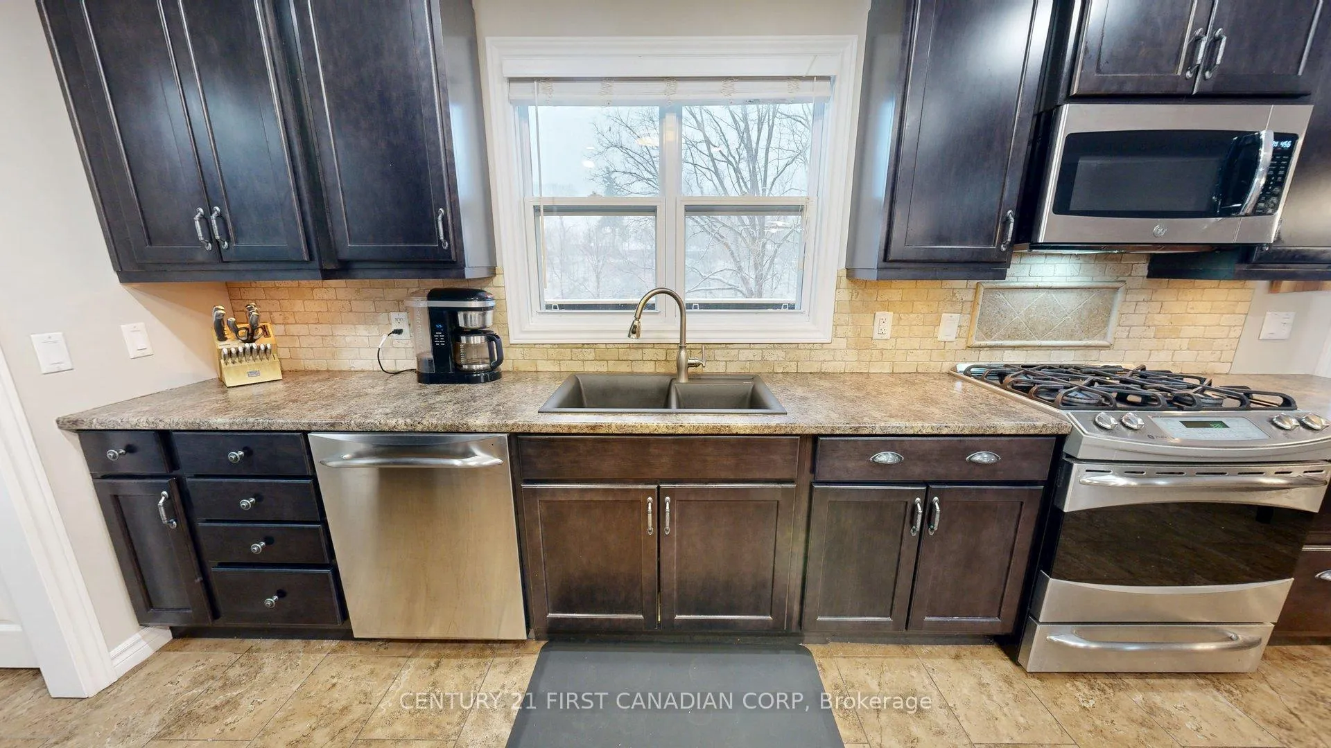 Photo 12 of 4379 Catherine Street, Thames Centre, Rural Thames Centre — HOMEH