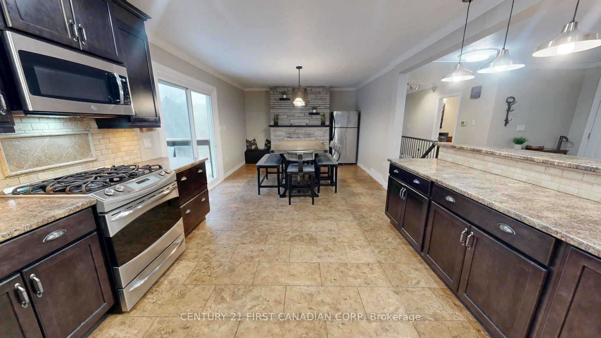 Photo 13 of 4379 Catherine Street, Thames Centre, Rural Thames Centre — HOMEH