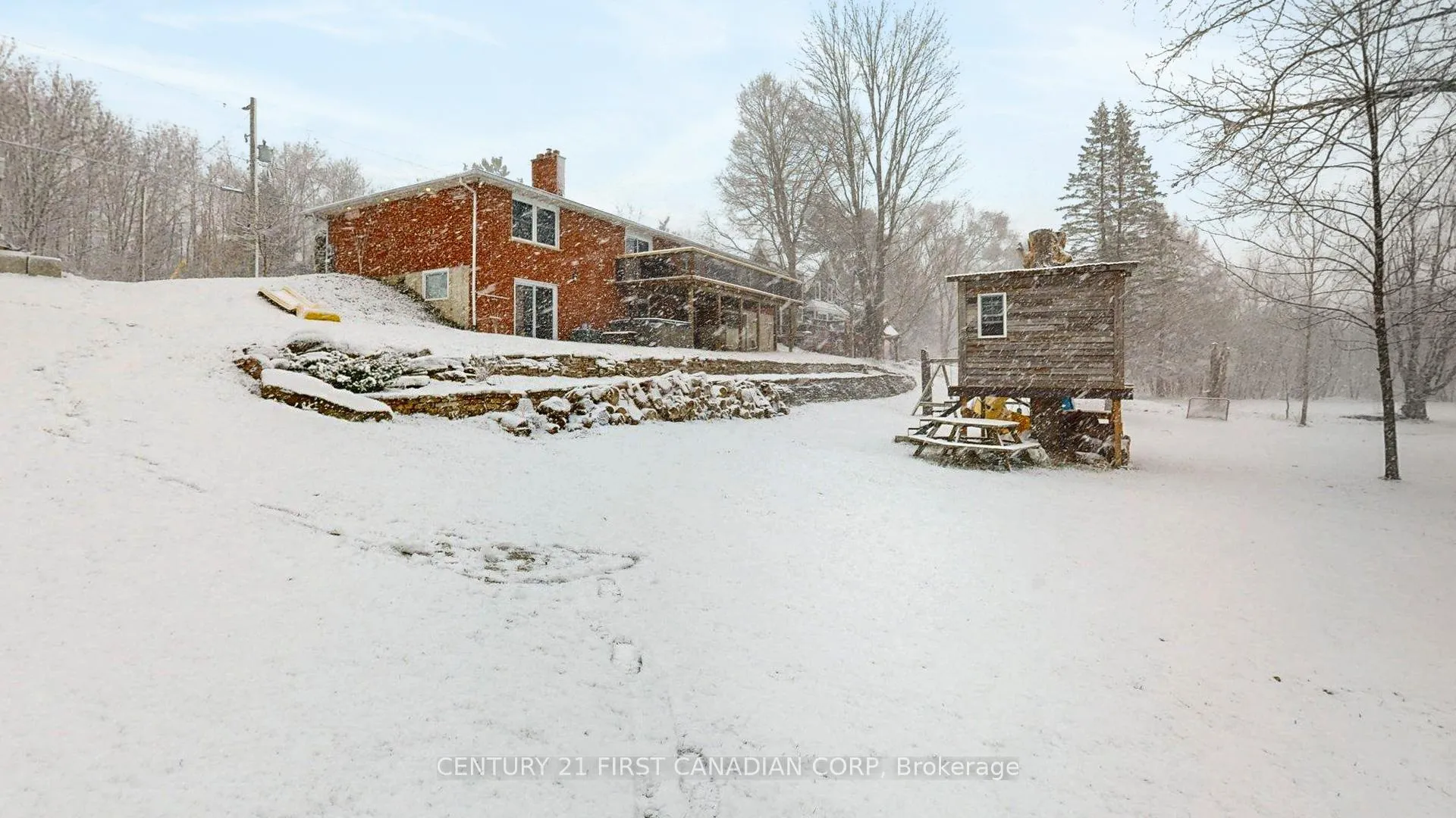 Photo 37 of 4379 Catherine Street, Thames Centre, Rural Thames Centre — HOMEH
