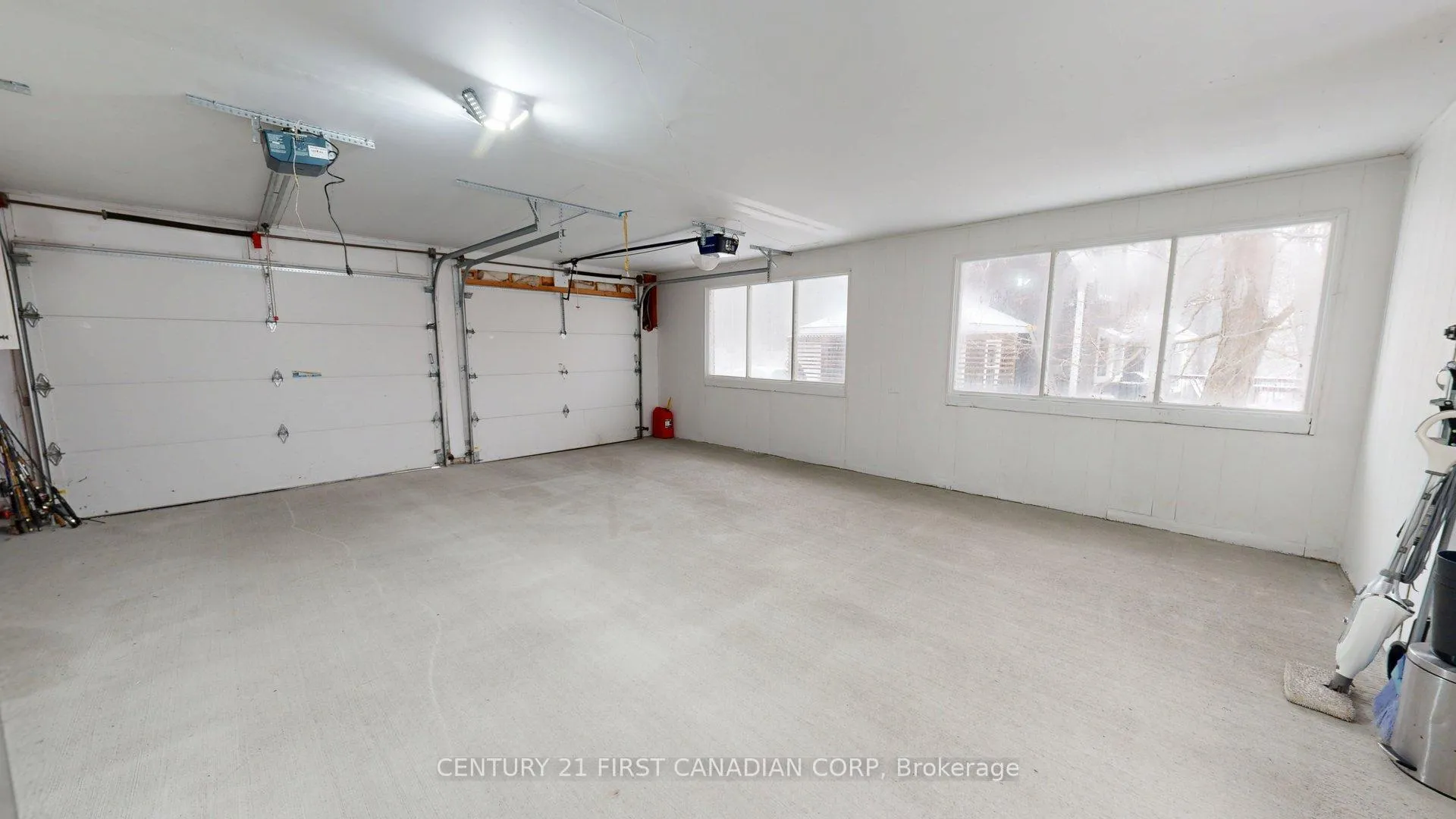 Photo 39 of 4379 Catherine Street, Thames Centre, Rural Thames Centre — HOMEH