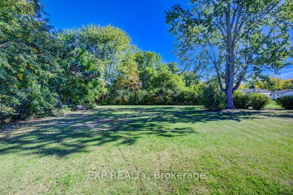 Photo 17 of 8568 Champlain Drive, Niagara Falls, Chippawa — HOMEH