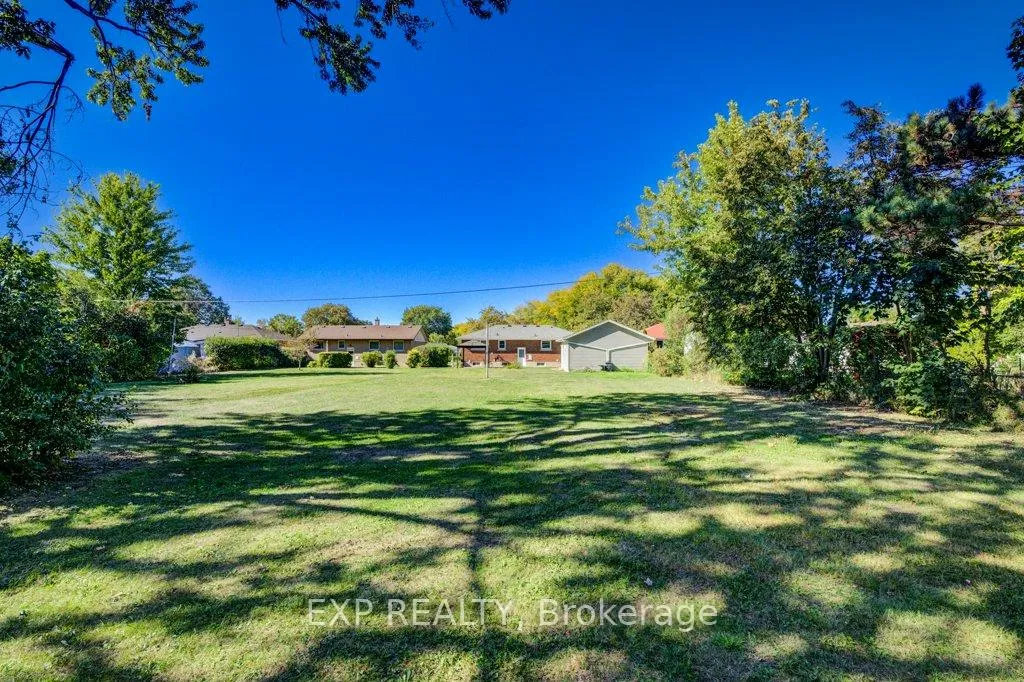 Photo 18 of 8568 Champlain Drive, Niagara Falls, Chippawa — HOMEH