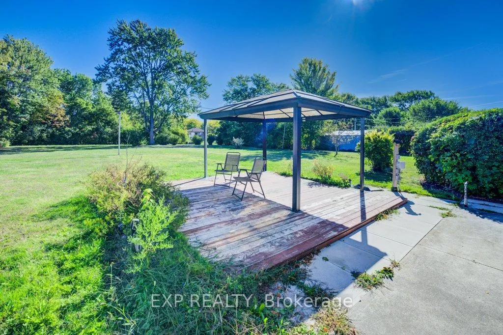 Photo 19 of 8568 Champlain Drive, Niagara Falls, Chippawa — HOMEH