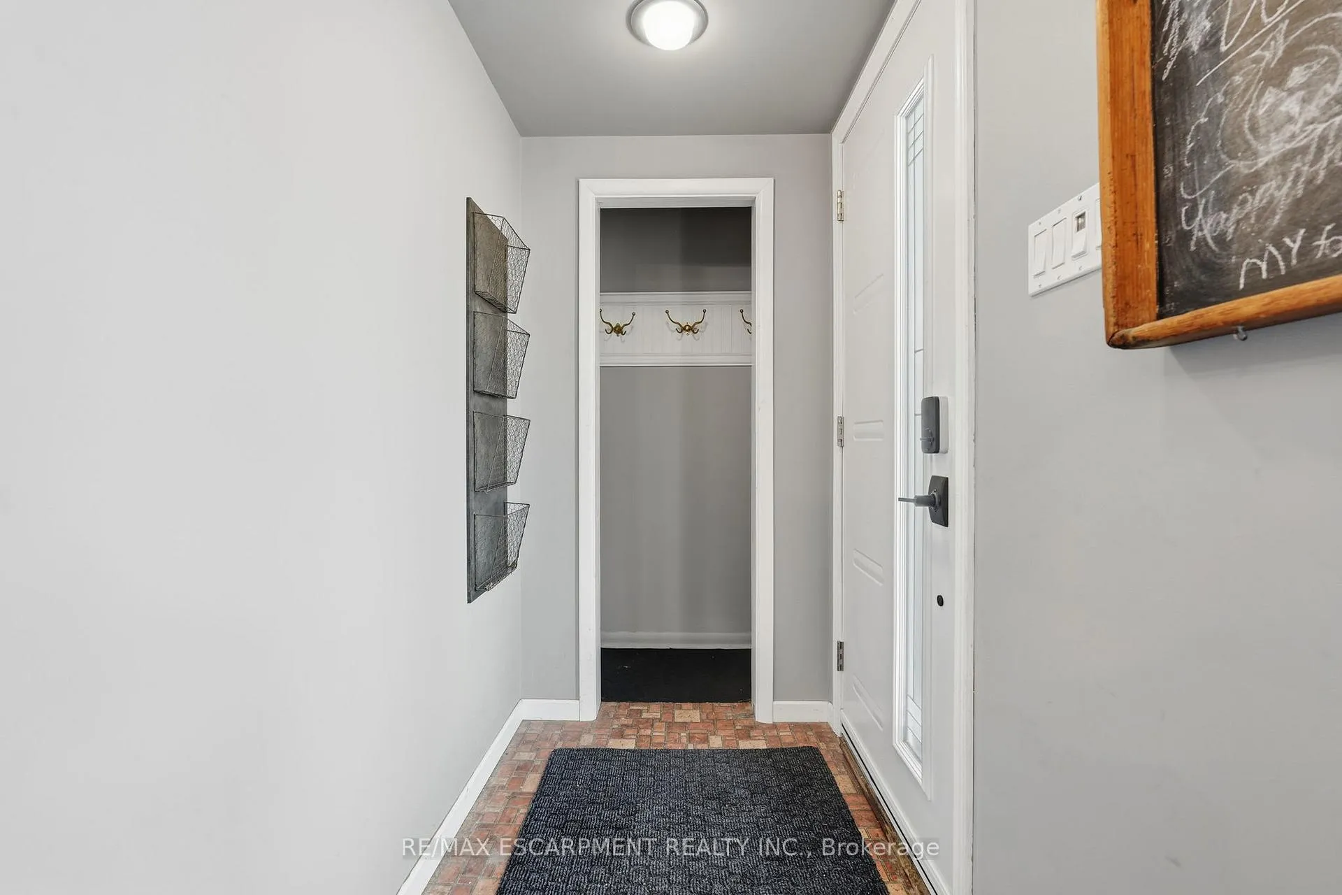 Photo 5 of 2036 Mountainside Drive, Burlington, Mountainside — HOMEH