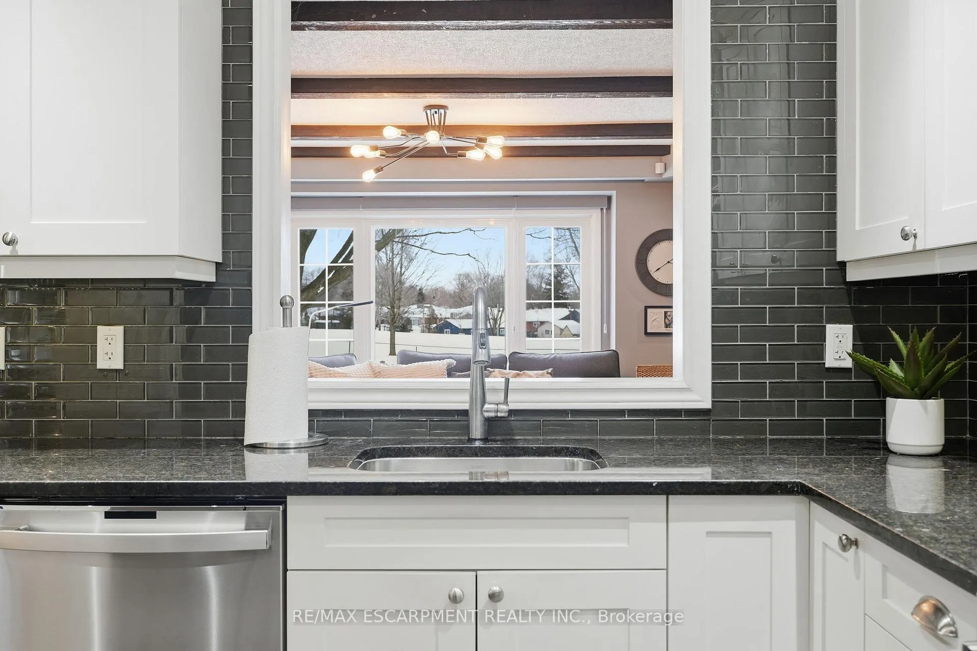 Photo 13 of 2036 Mountainside Drive, Burlington, Mountainside — HOMEH