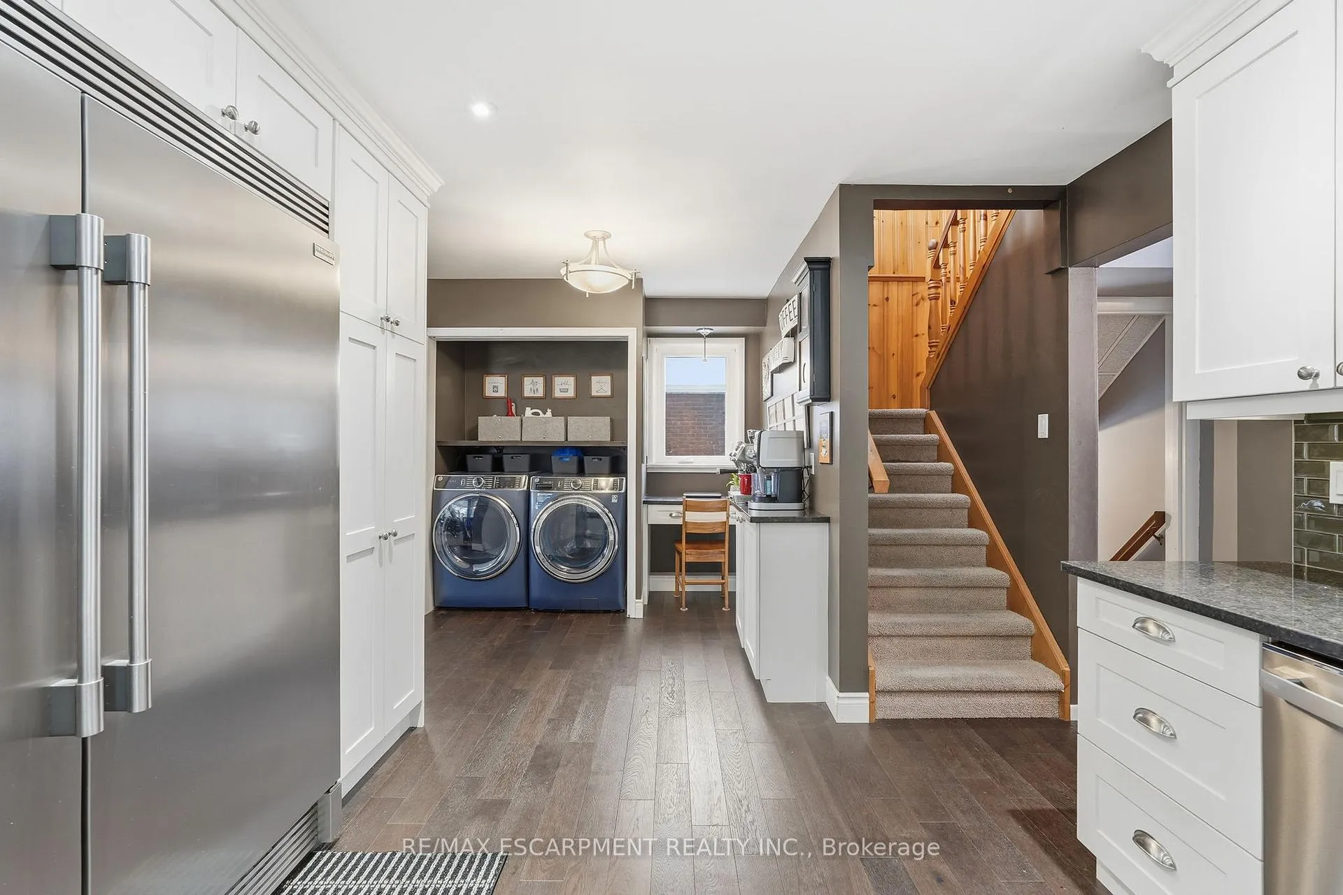 Photo 14 of 2036 Mountainside Drive, Burlington, Mountainside — HOMEH