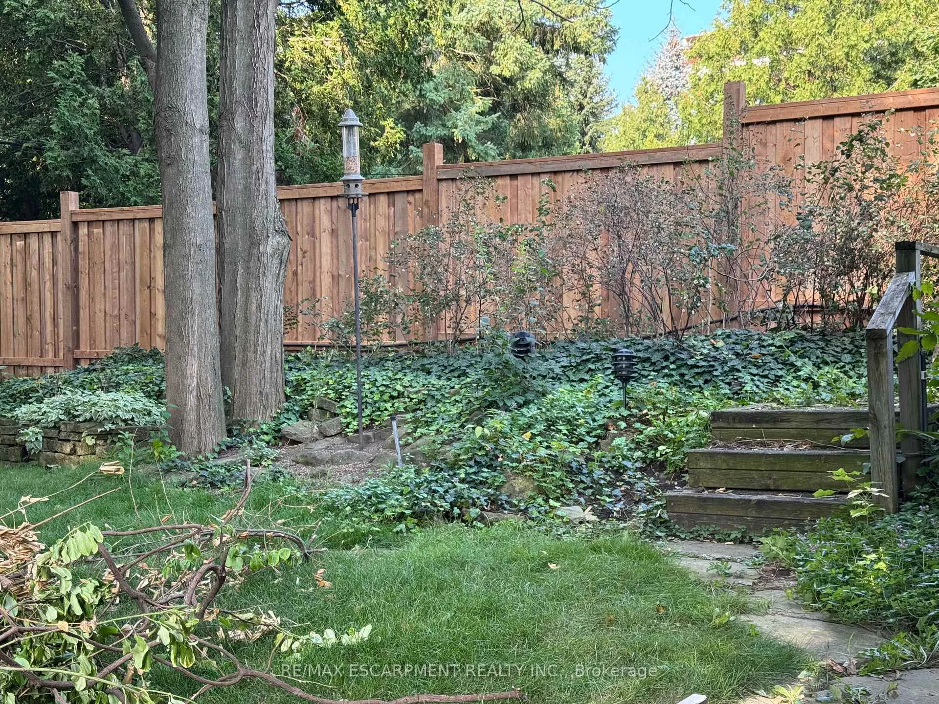 Photo 47 of 2036 Mountainside Drive, Burlington, Mountainside — HOMEH