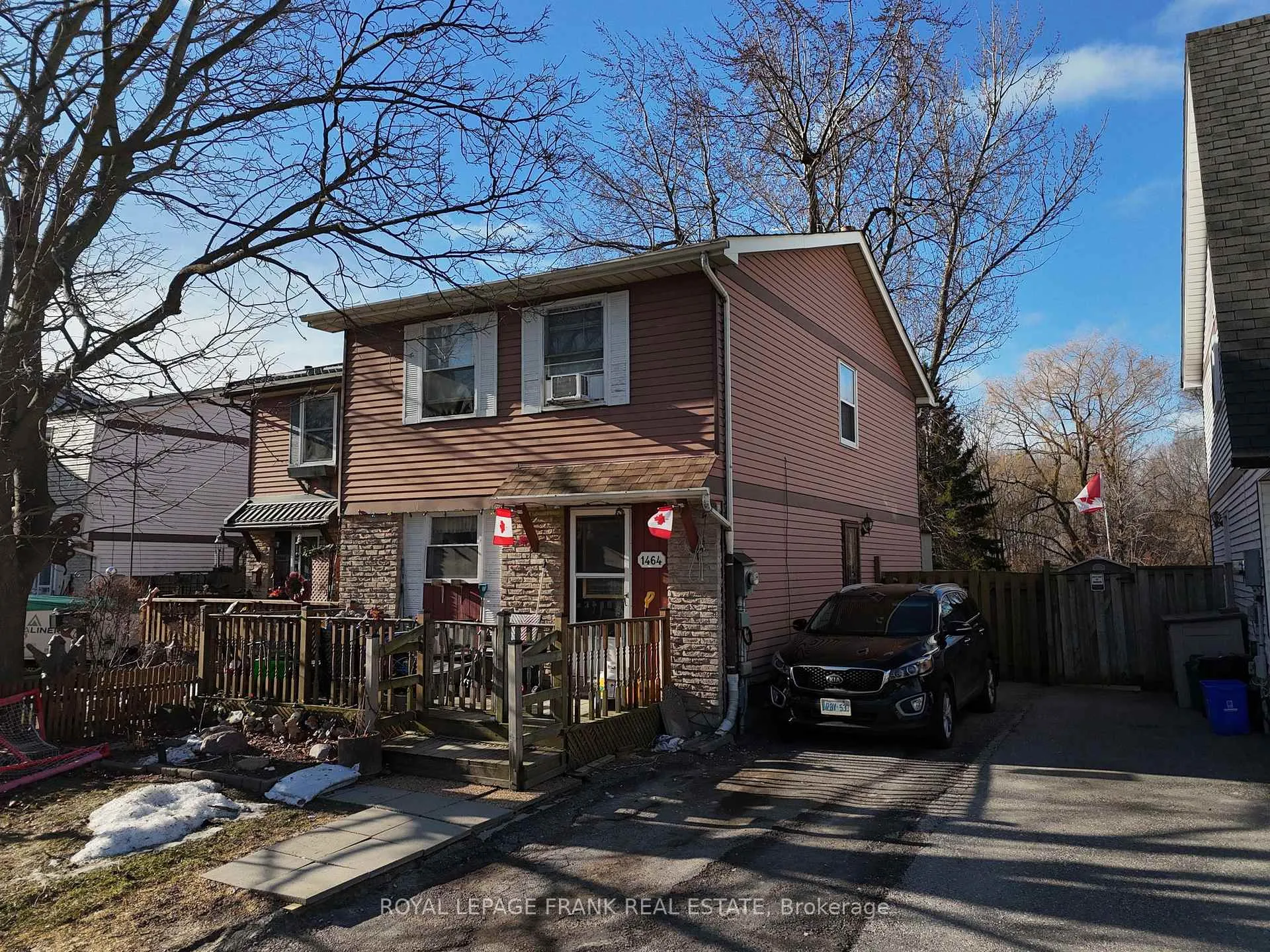 Photo 3 of 1464 Wecker Drive, Oshawa, Lakeview — HOMEH