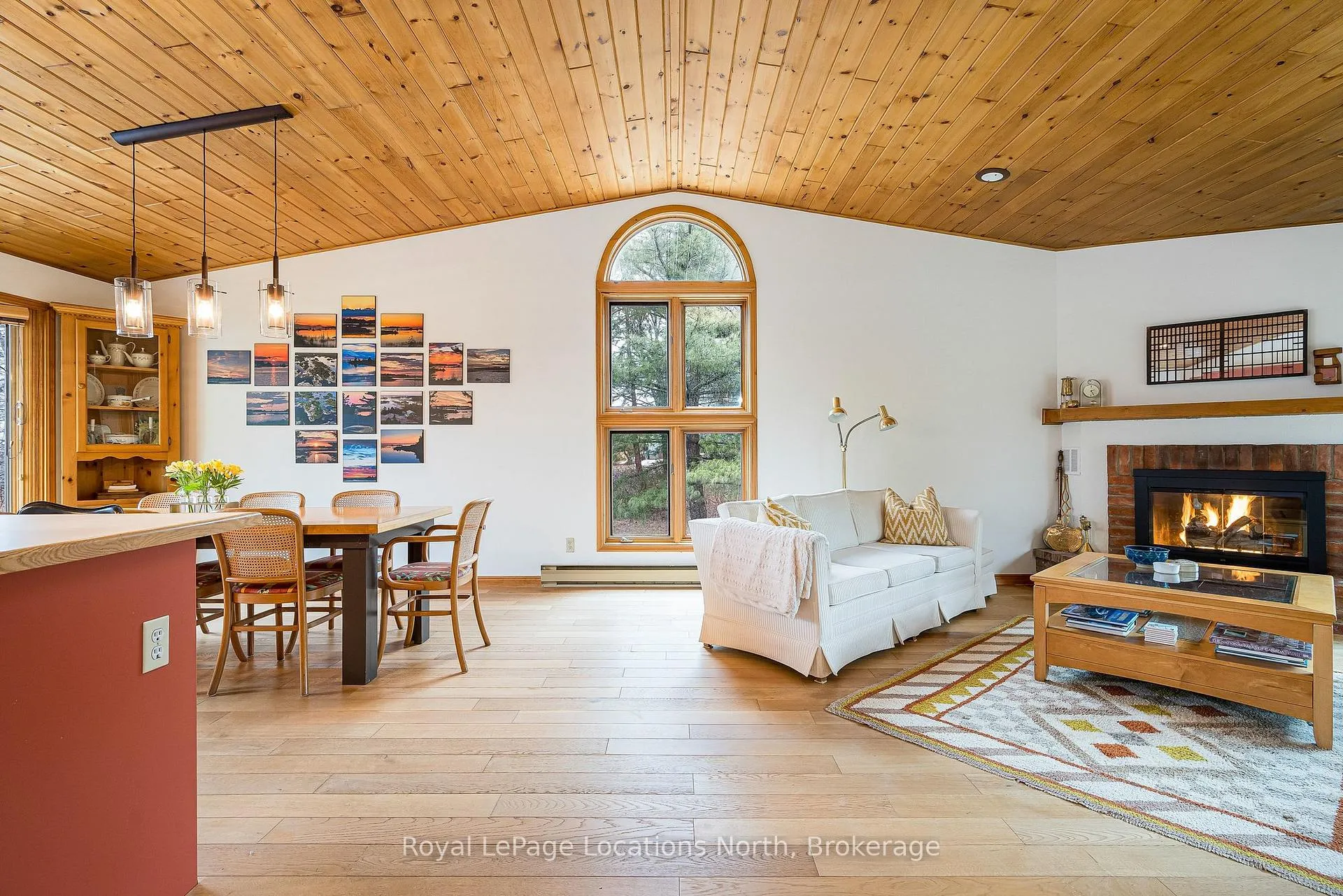Photo 12 of 26 Oslerview Drive, Clearview, Rural Clearview — HOMEH