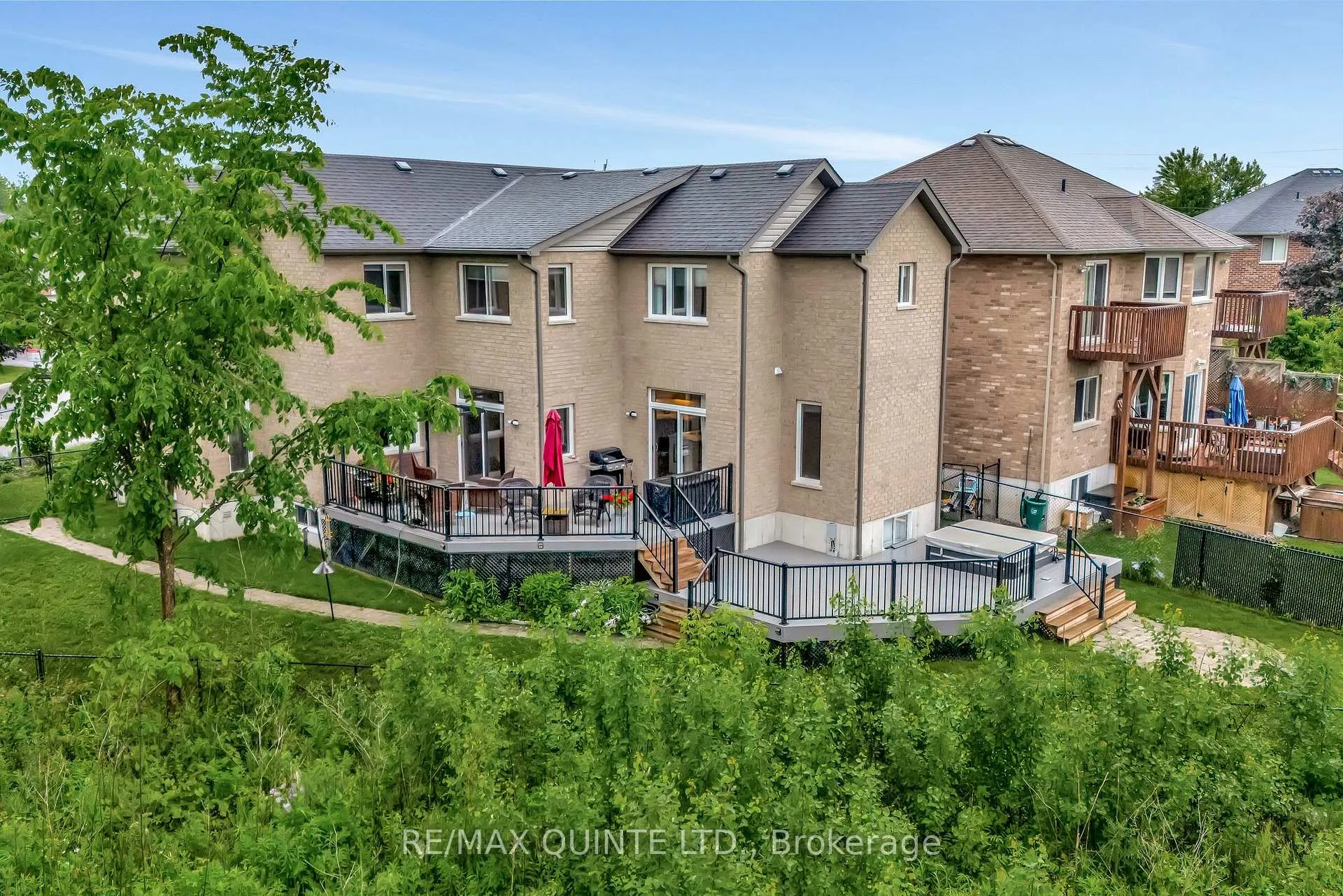 Photo 4 of 10 Meagher Place, Belleville, Belleville Ward — HOMEH