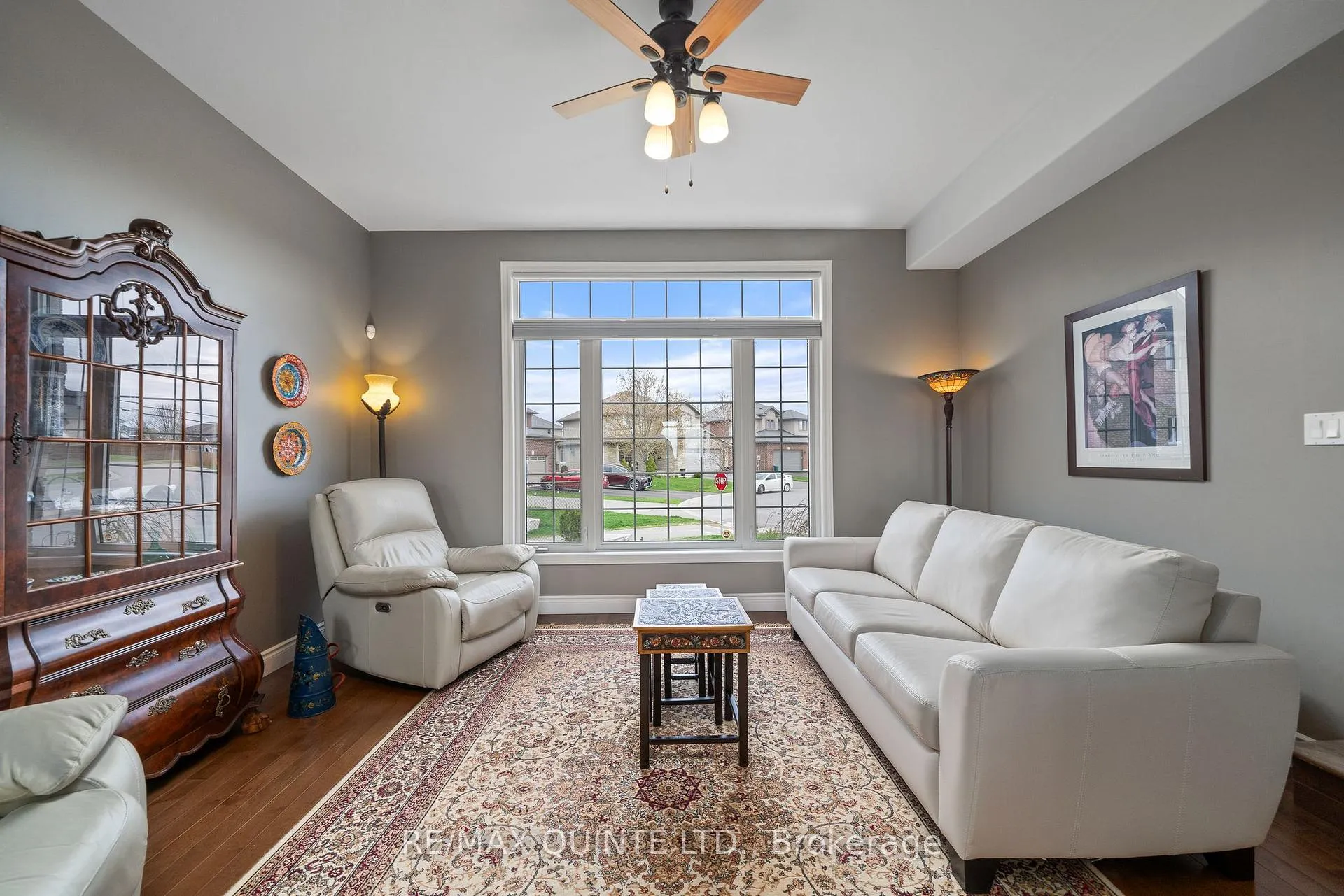 Photo 8 of 10 Meagher Place, Belleville, Belleville Ward — HOMEH