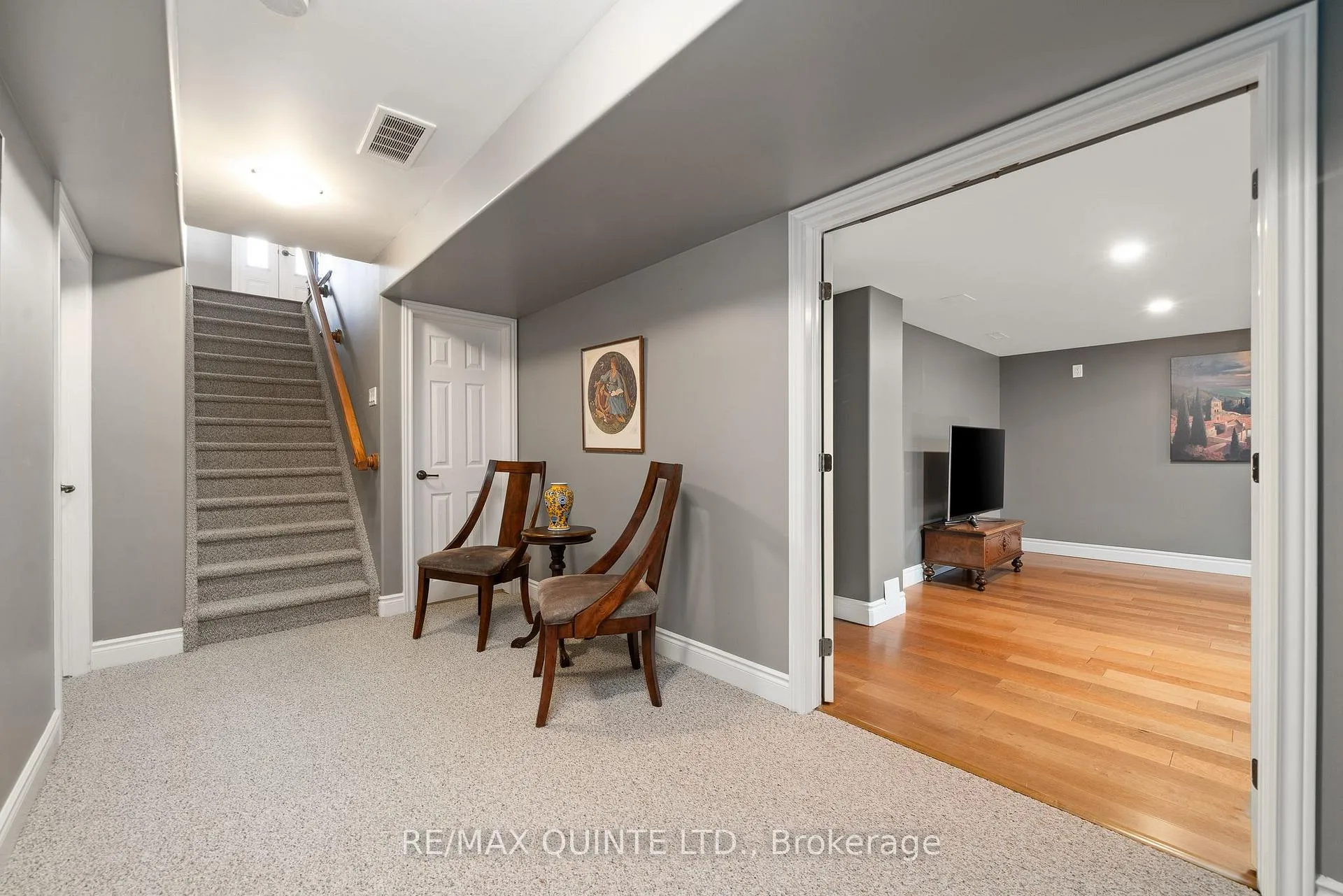 Photo 25 of 10 Meagher Place, Belleville, Belleville Ward — HOMEH